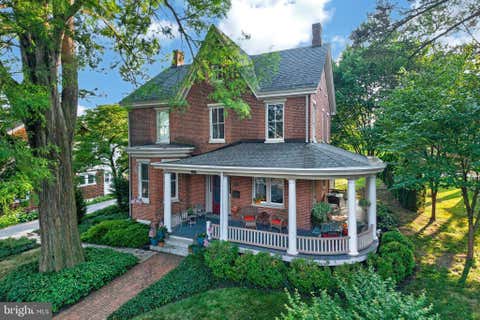 Homes For Sale - 222 S Union Street<br/> KENNETT SQUARE, PA 19348
