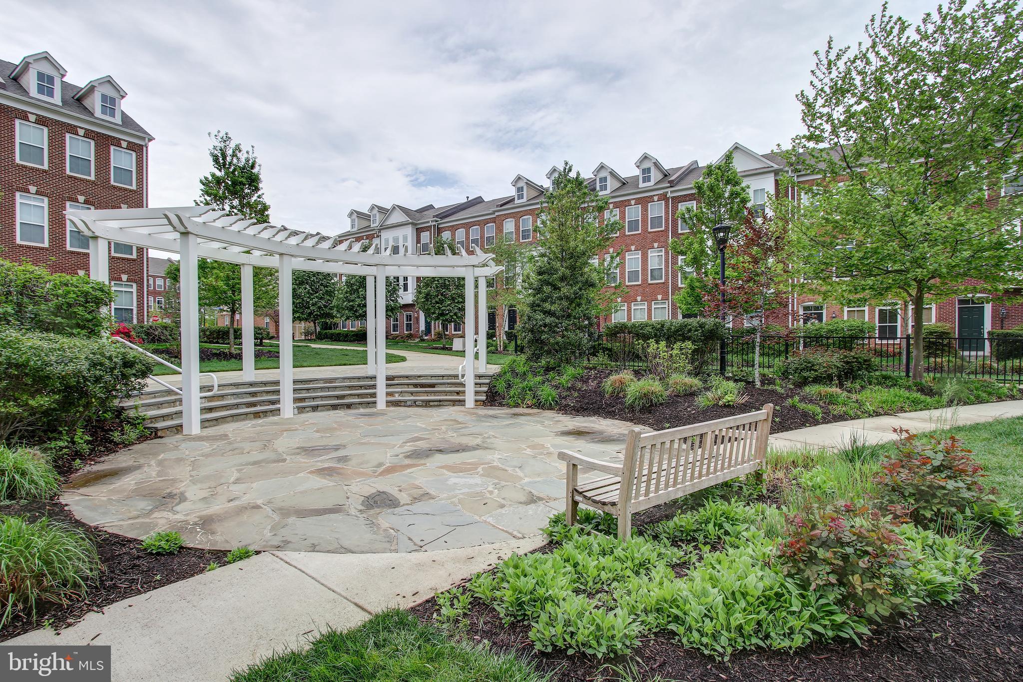 METROWEST - Residential