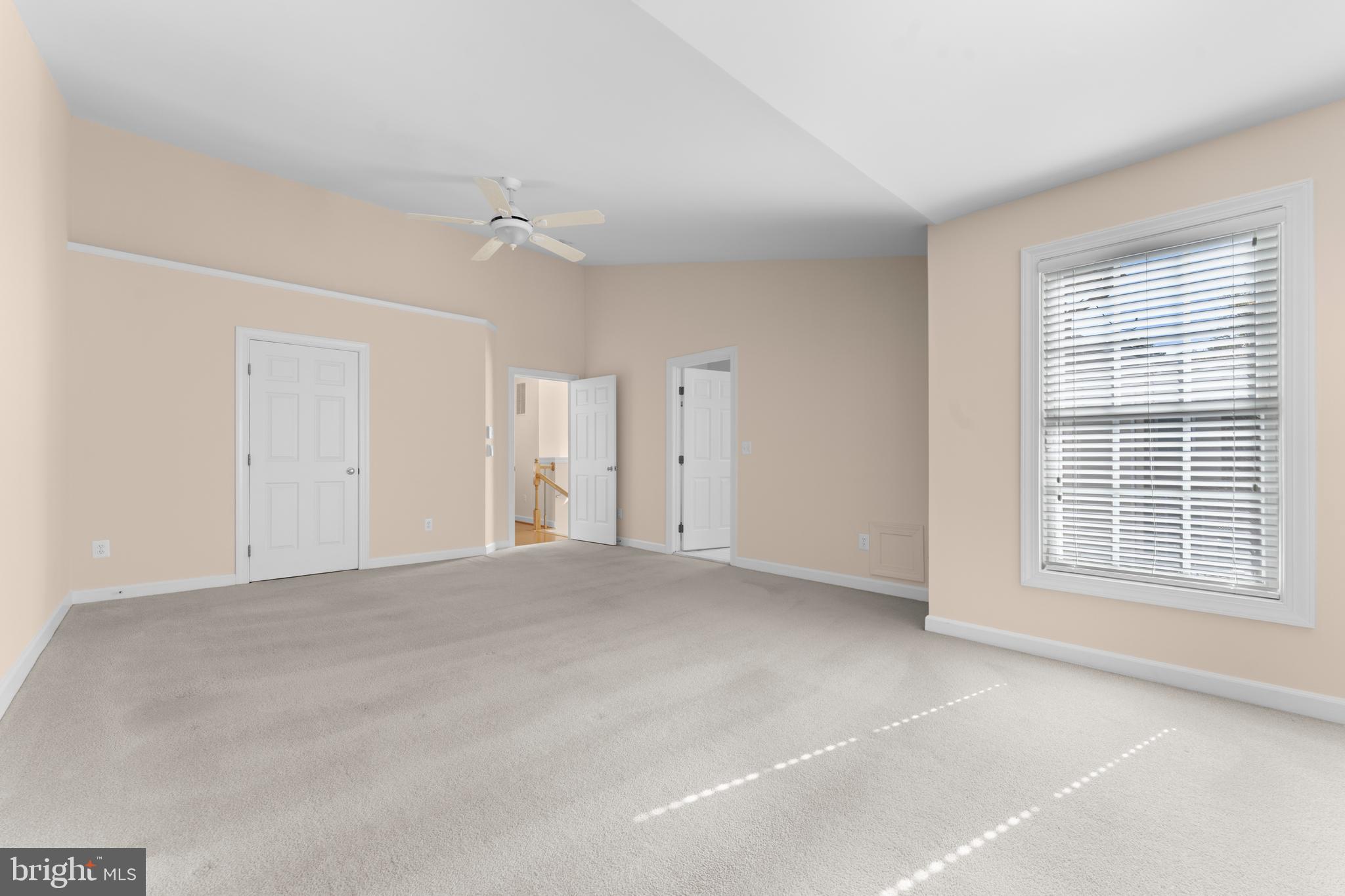 VIRGINIA OAKS - Residential