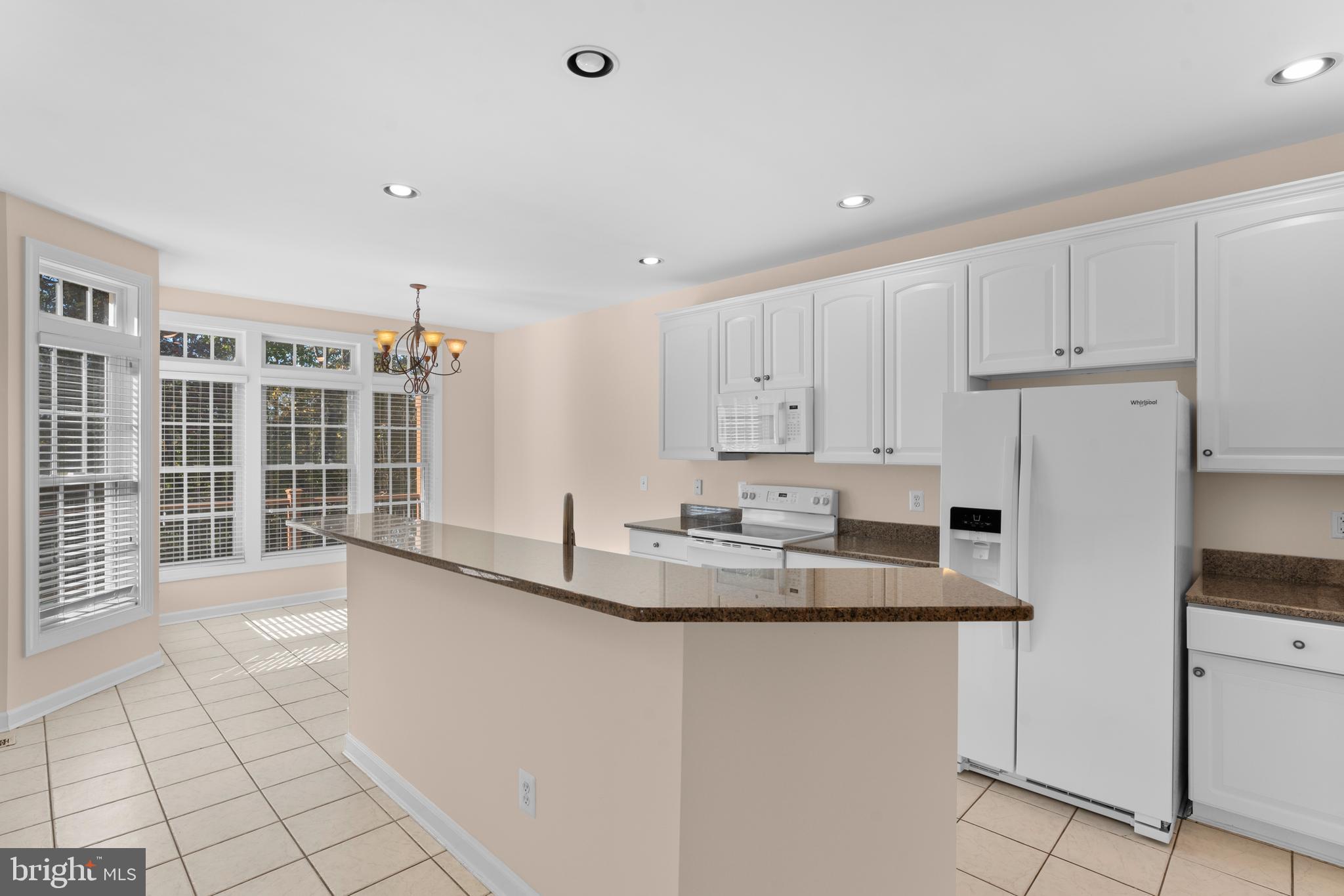 VIRGINIA OAKS - Residential