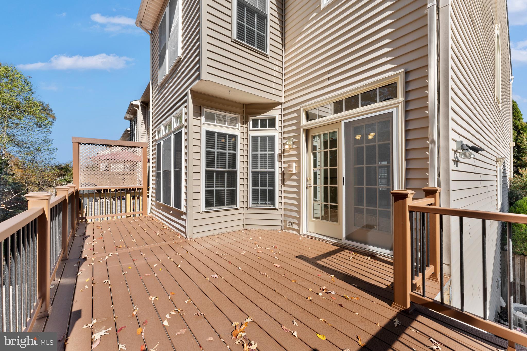 VIRGINIA OAKS - Residential