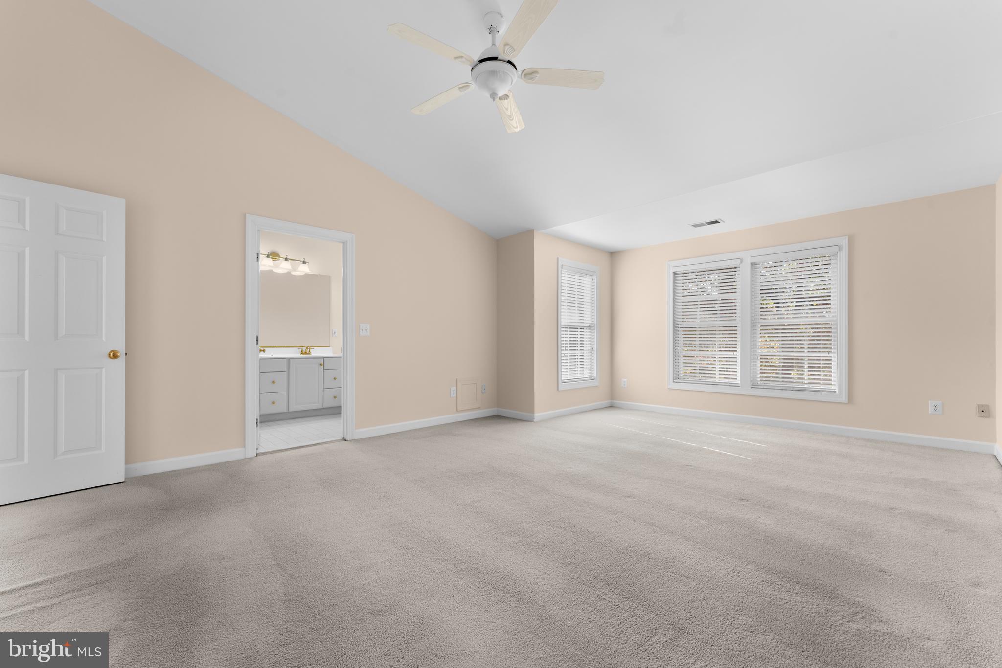 VIRGINIA OAKS - Residential