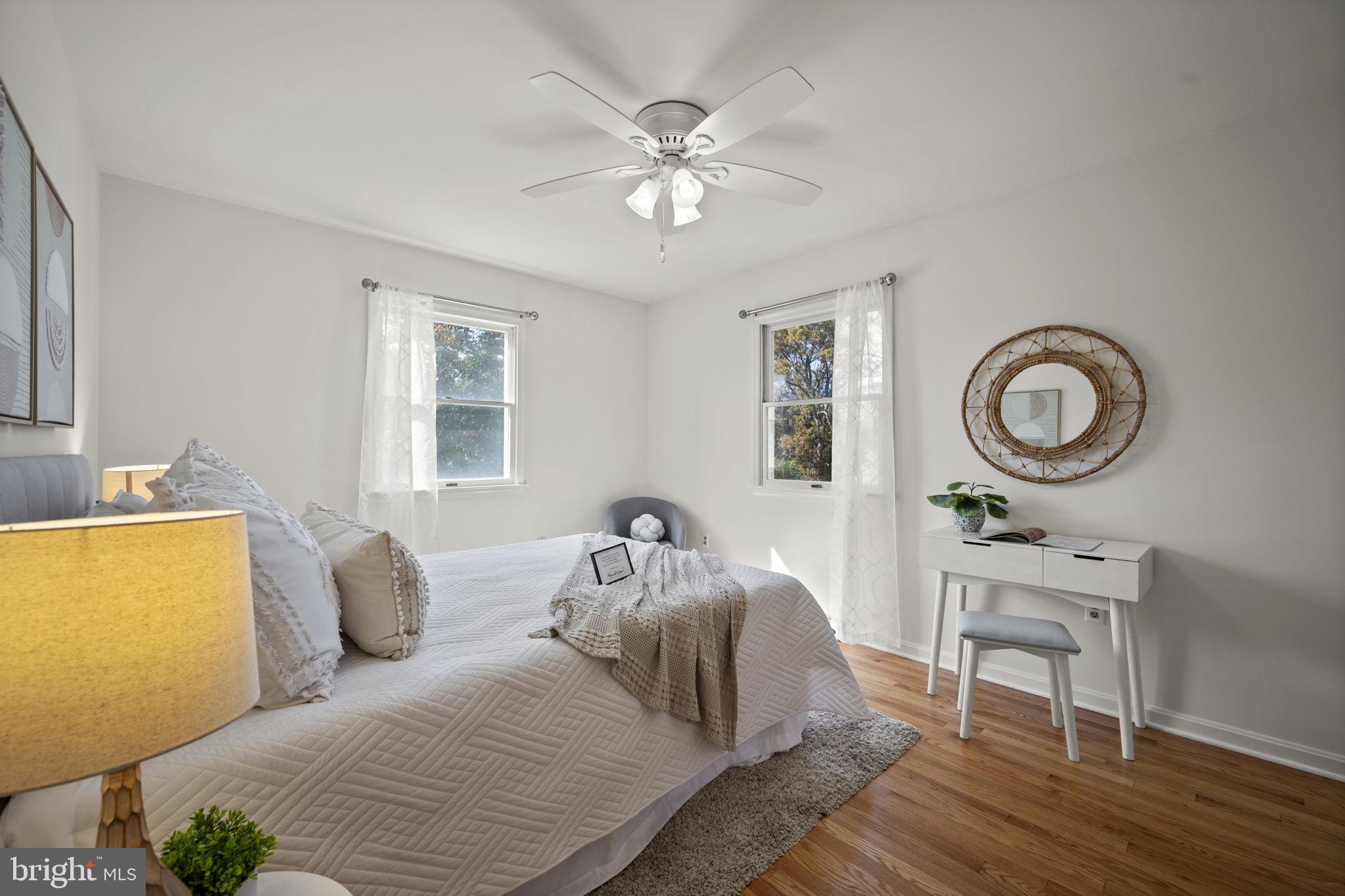 HARFORD HUNT MANOR - Residential