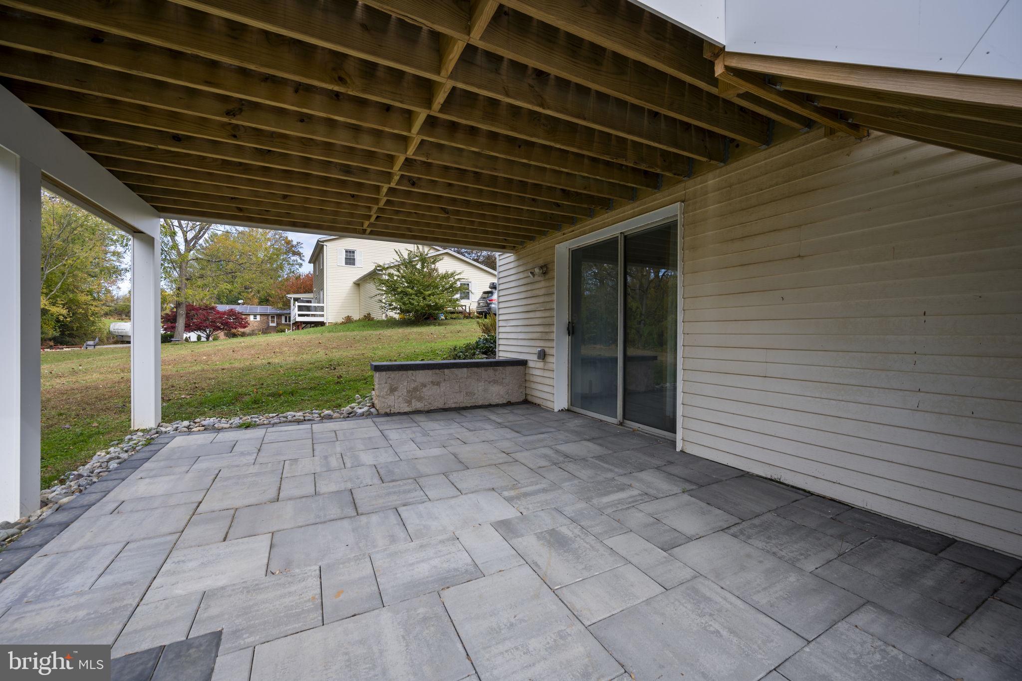 HARFORD HUNT MANOR - Residential