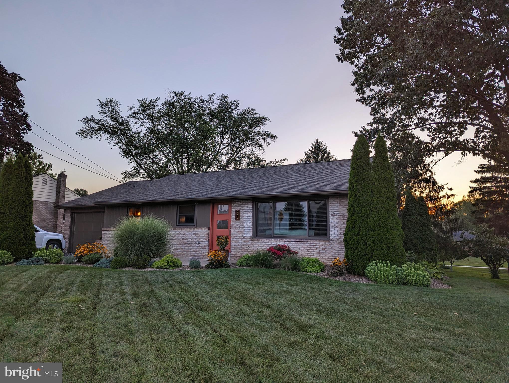 962 ANDERSON FERRY ROAD