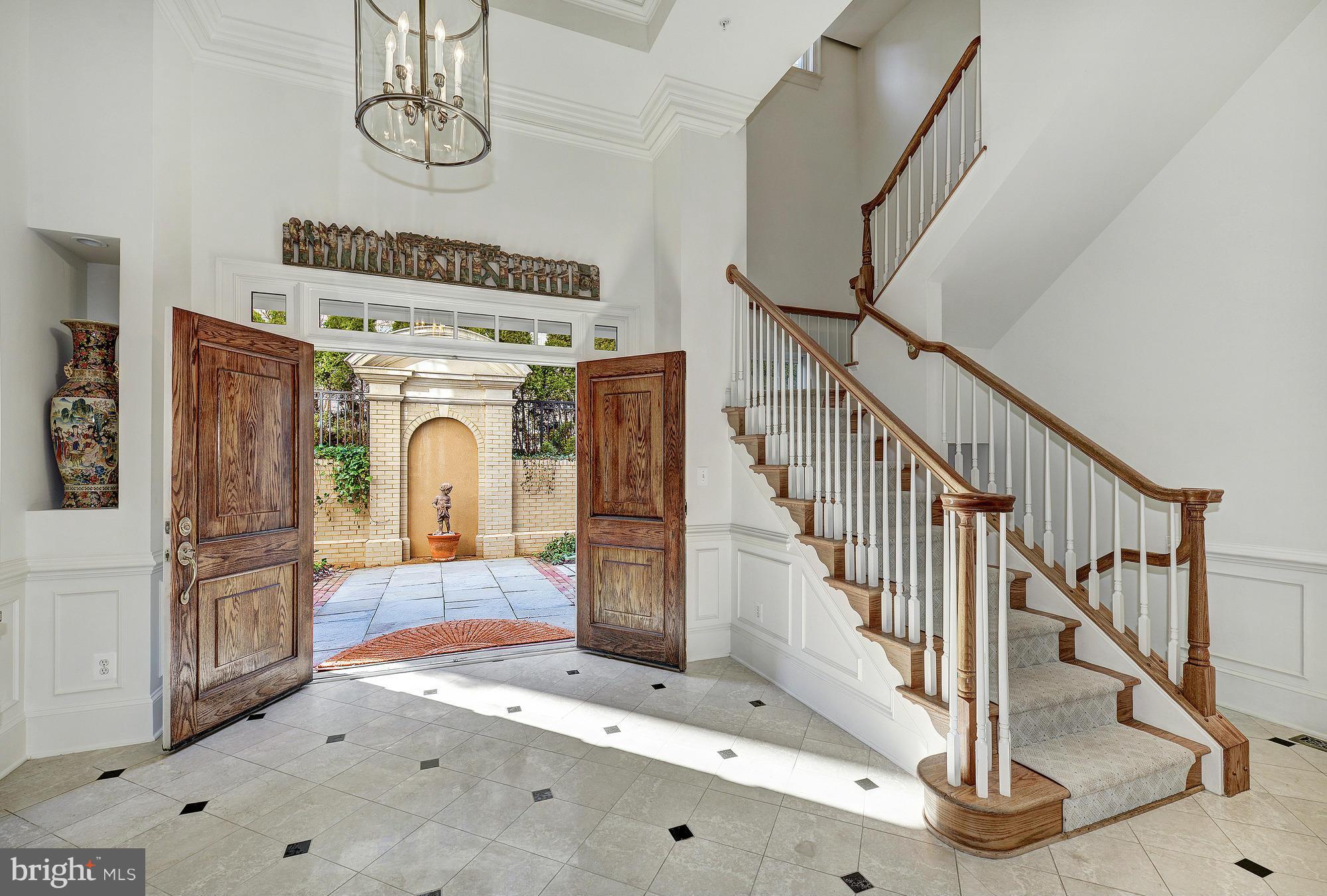 MONROE - Residential