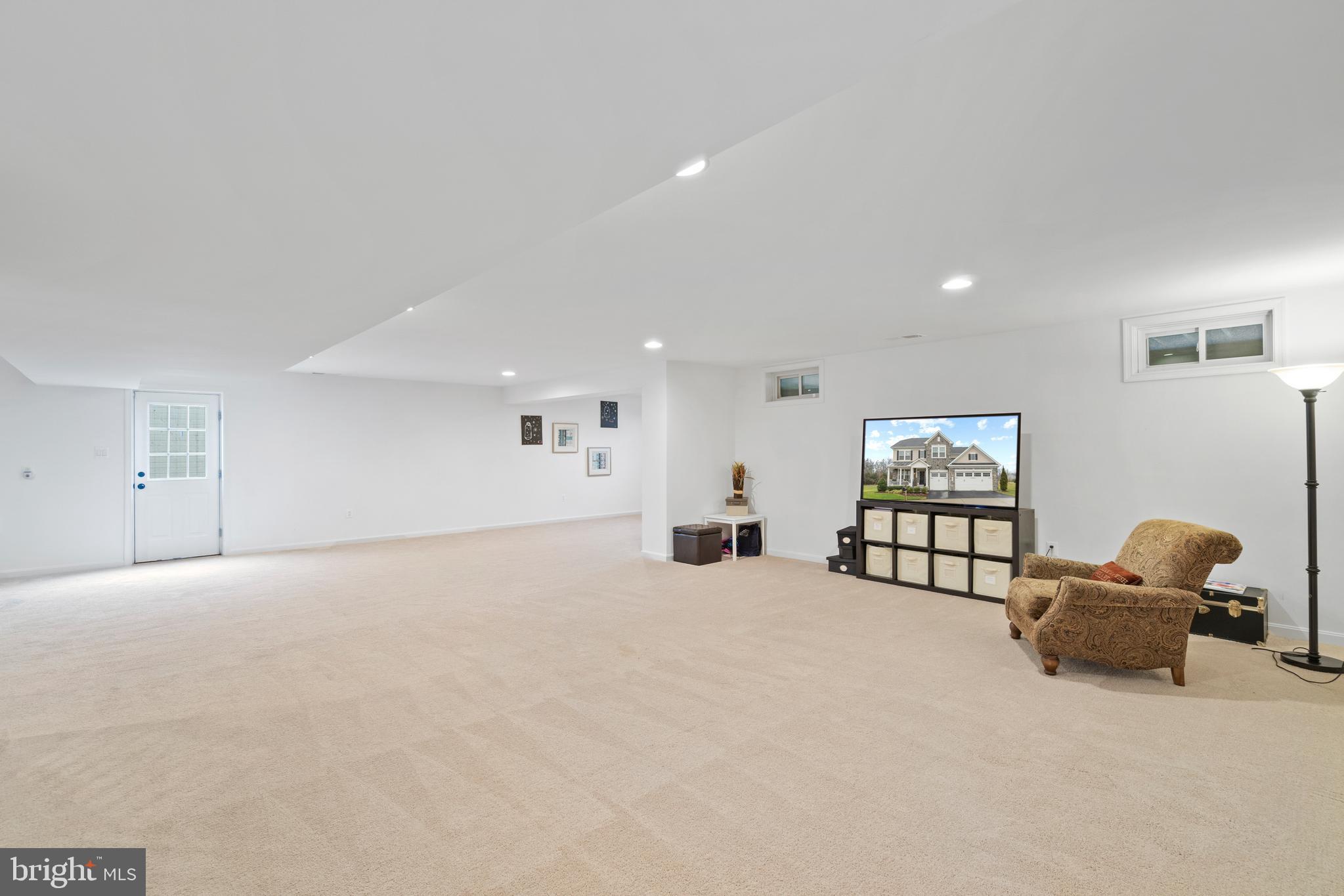 ALDIE ESTATES - Residential