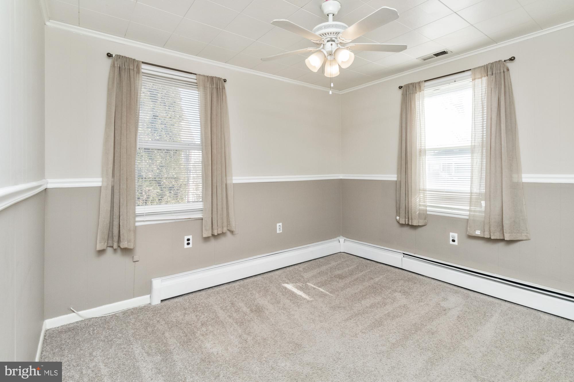 MARLYN TERRACE - Residential