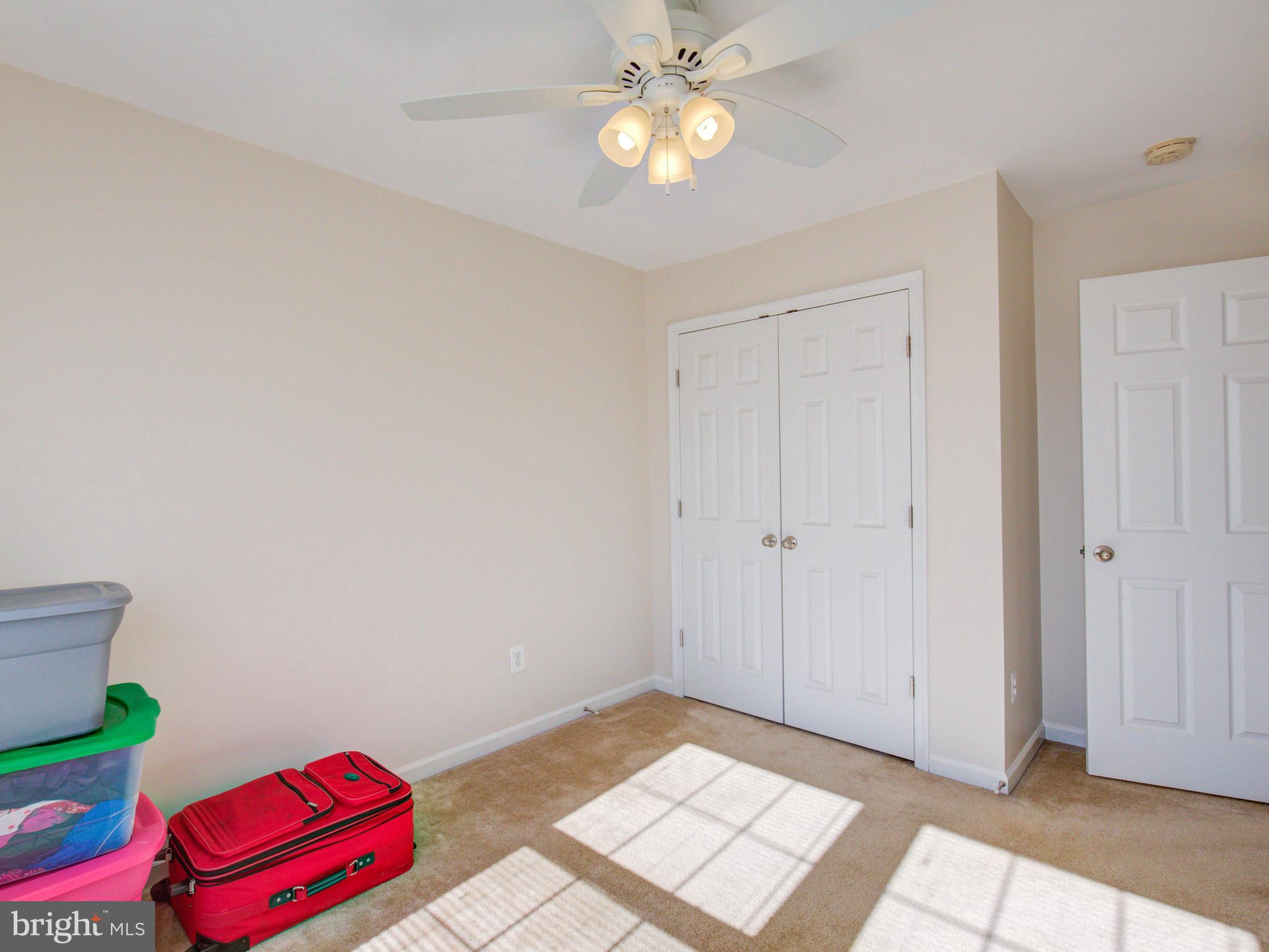 LAKELAND PLACE - Residential