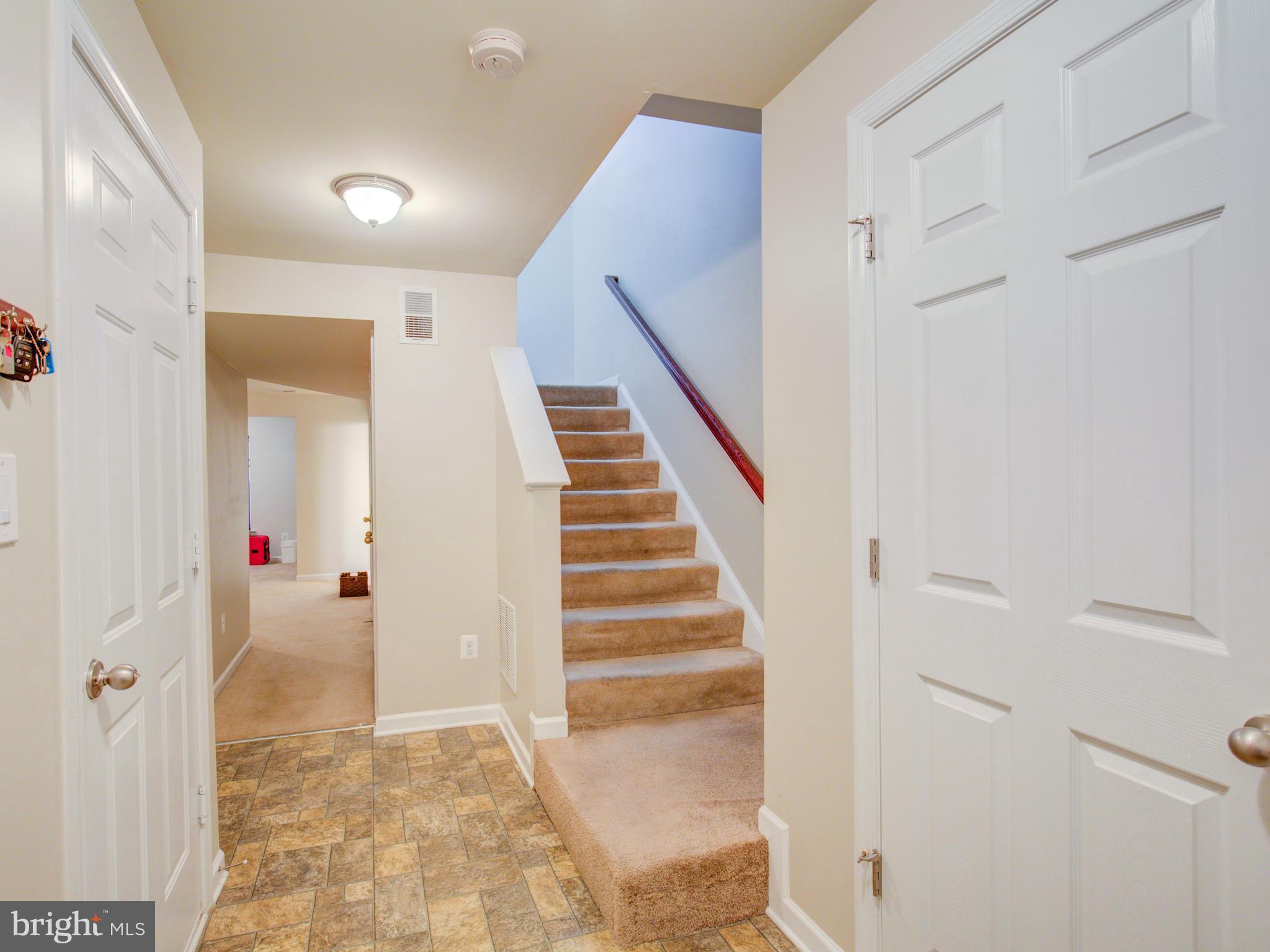 LAKELAND PLACE - Residential