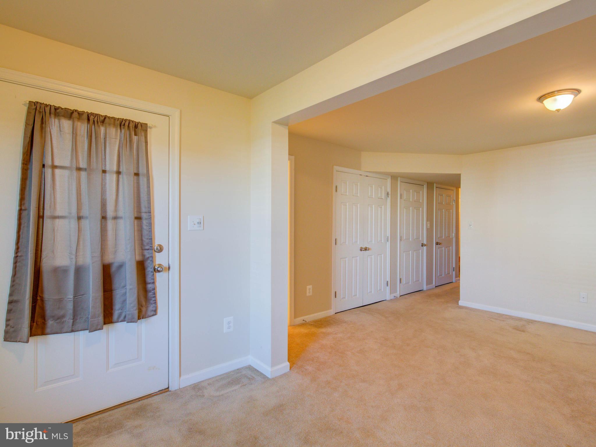 LAKELAND PLACE - Residential