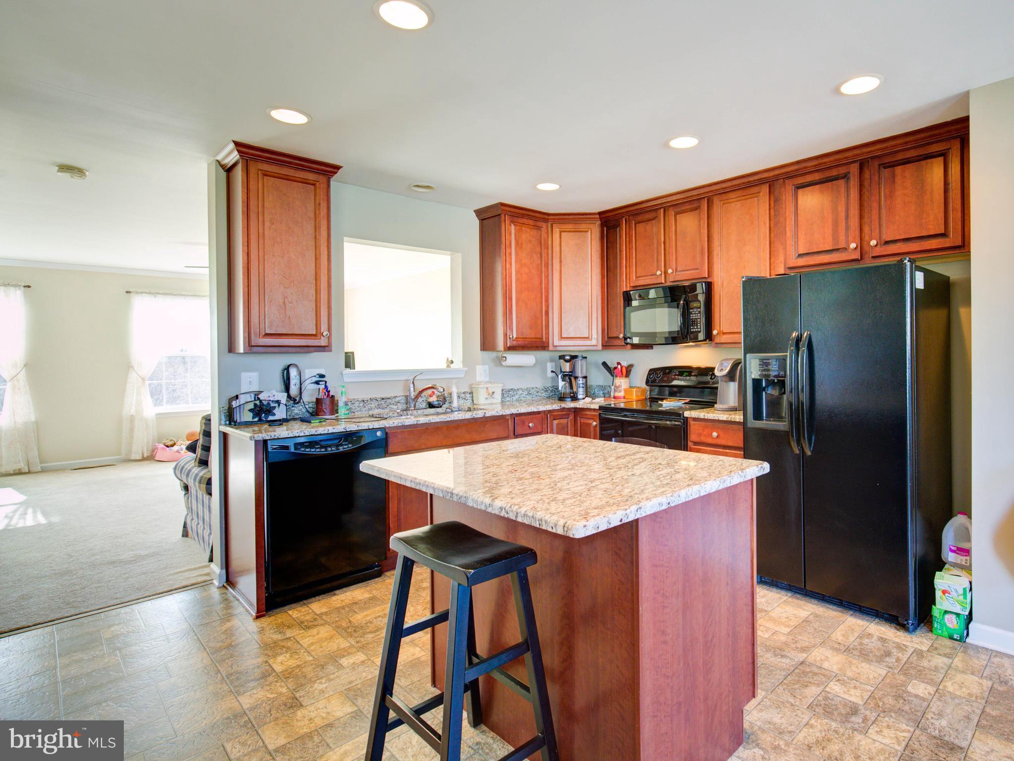 LAKELAND PLACE - Residential