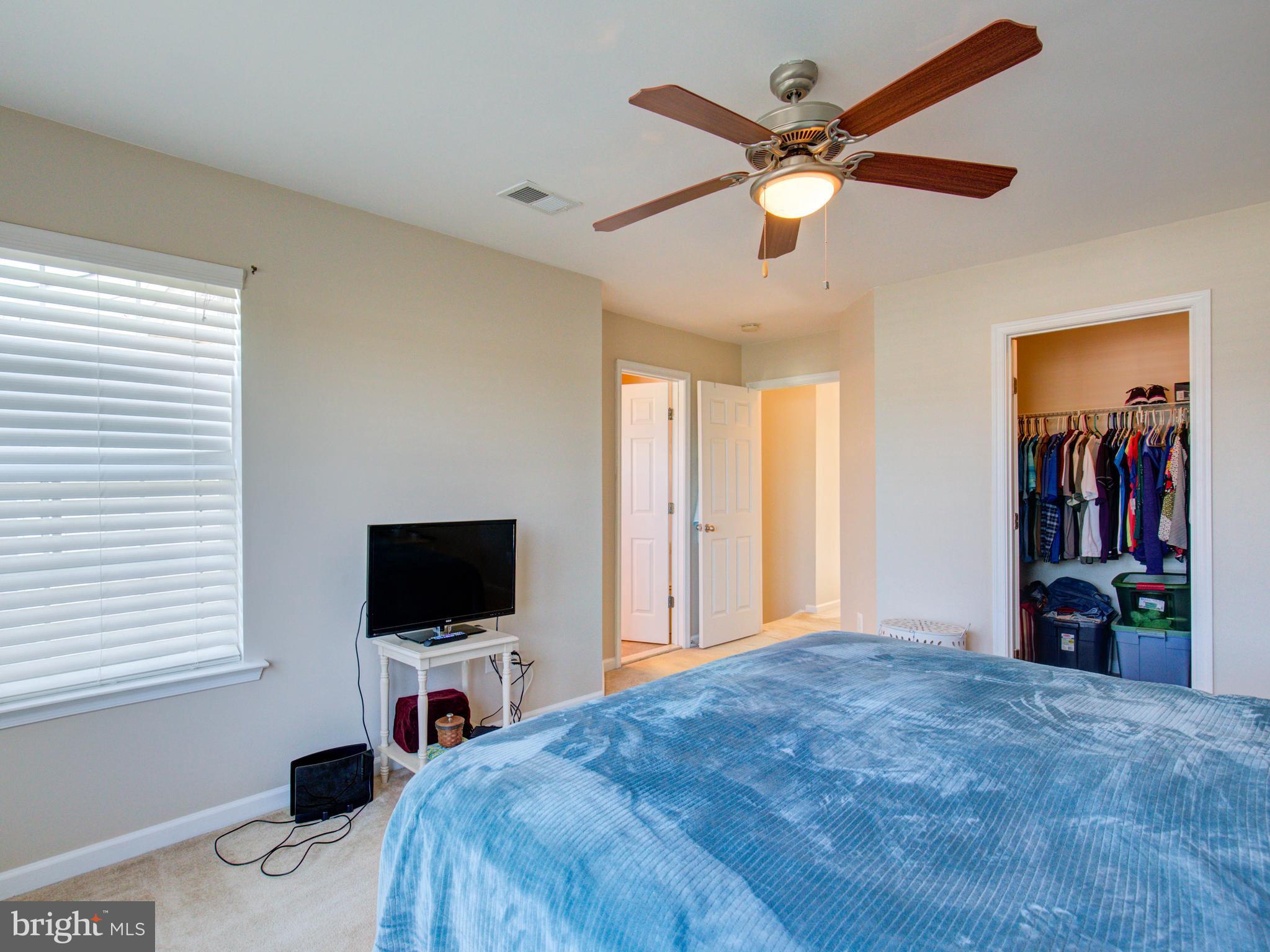 LAKELAND PLACE - Residential