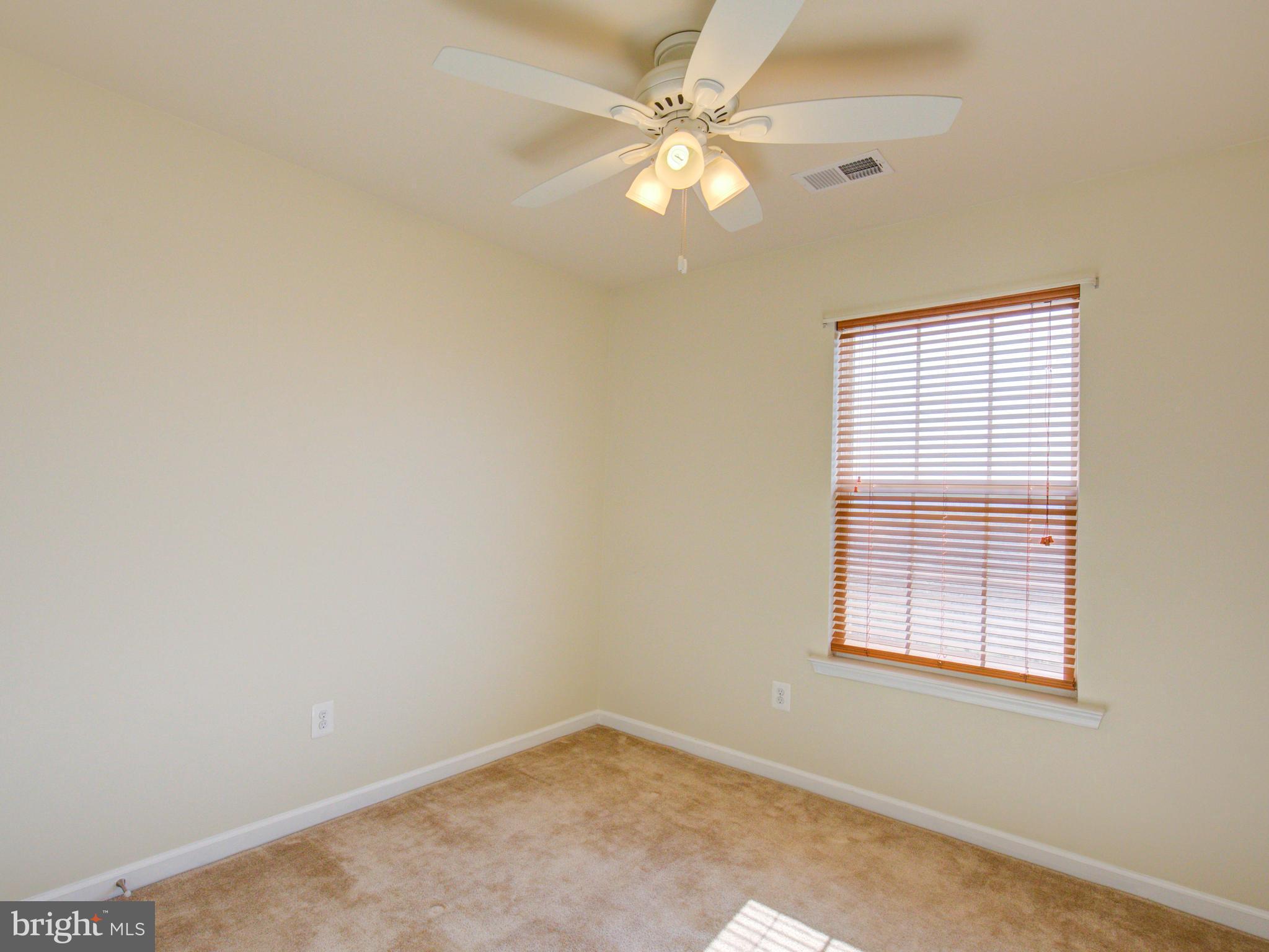 LAKELAND PLACE - Residential