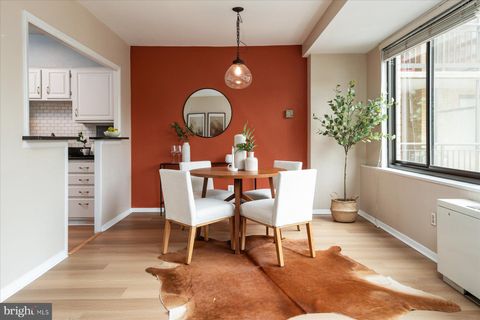 Condo For Sale - 4740 Connecticut Avenue #515<br/> WASHINGTON, DC 20008
