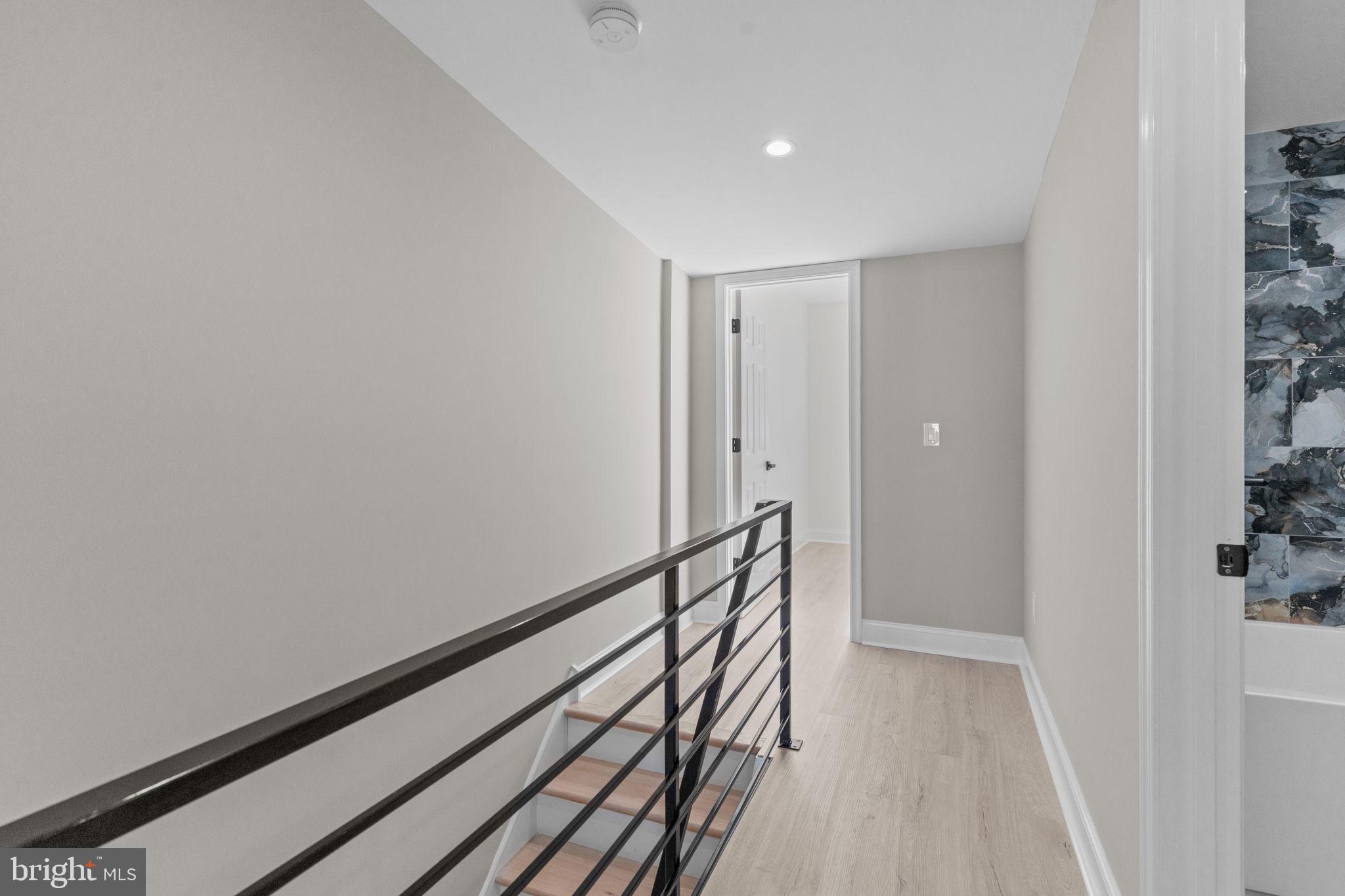 PORT RICHMOND - Residential