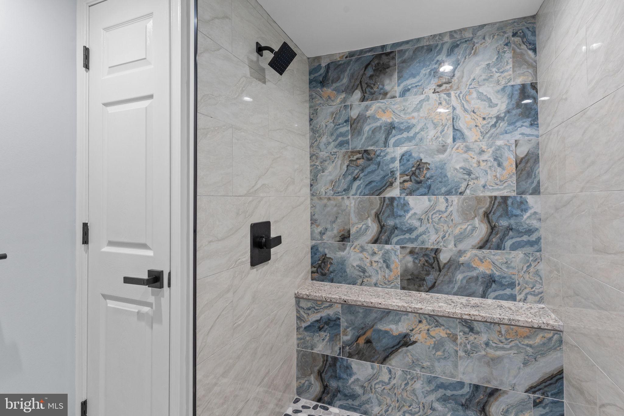 PORT RICHMOND - Residential