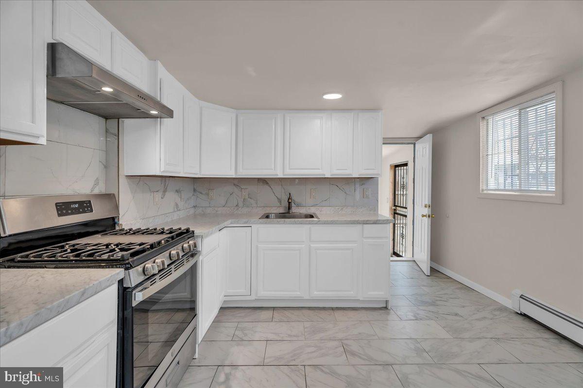 KENSINGTON - Residential