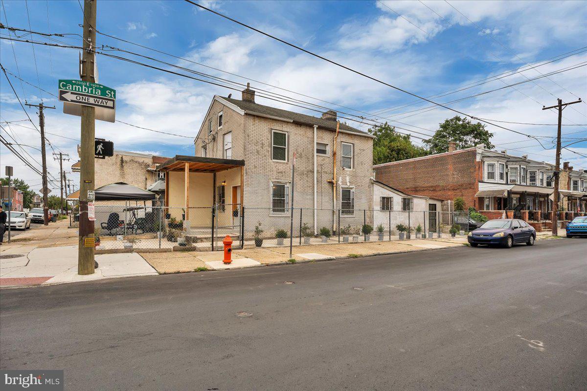 KENSINGTON - Residential