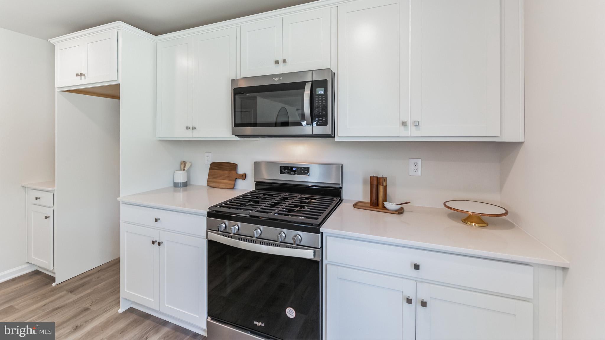 STRAWBERRY FIELDS - Residential