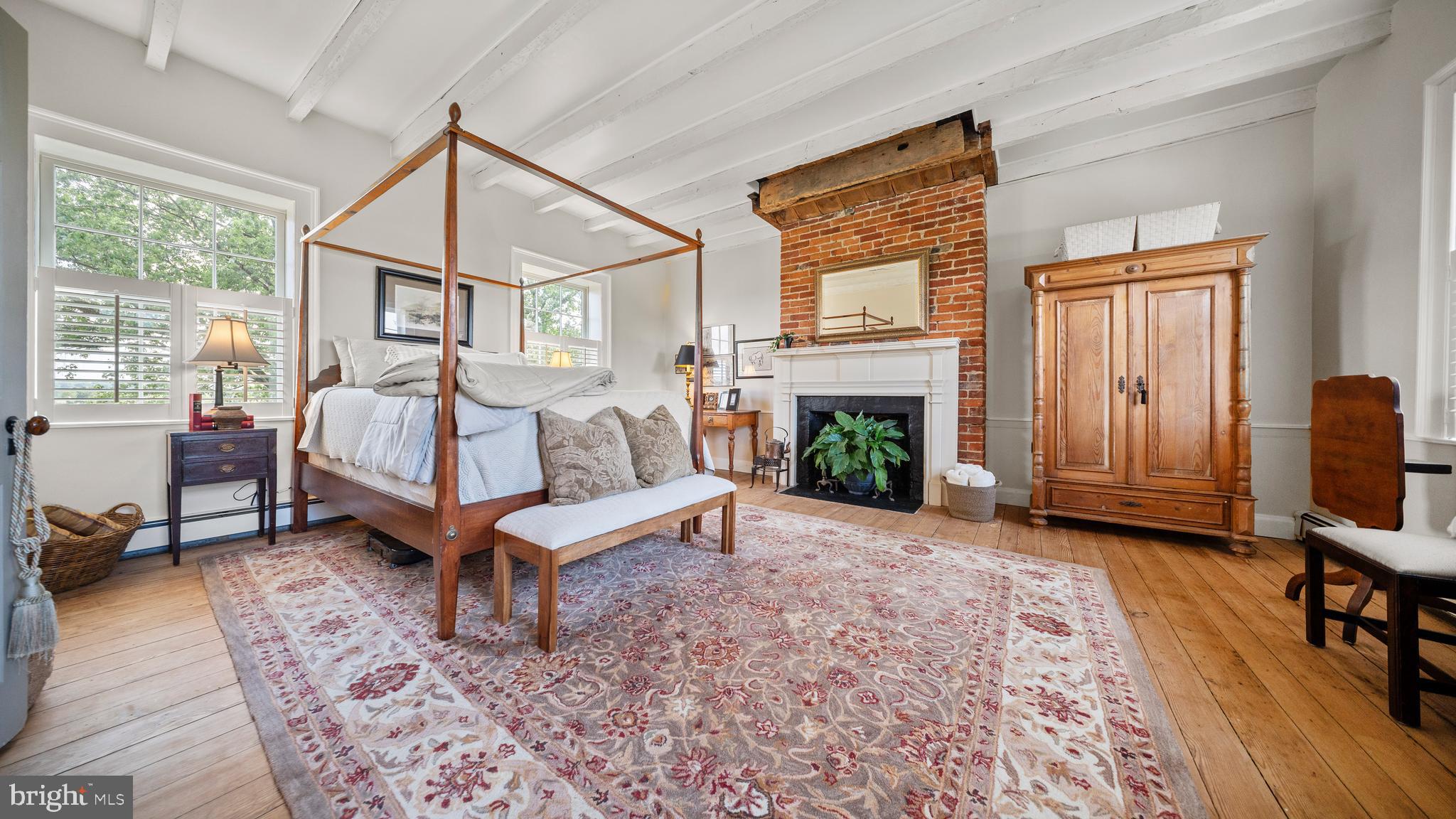 CENTREVILLE - Residential