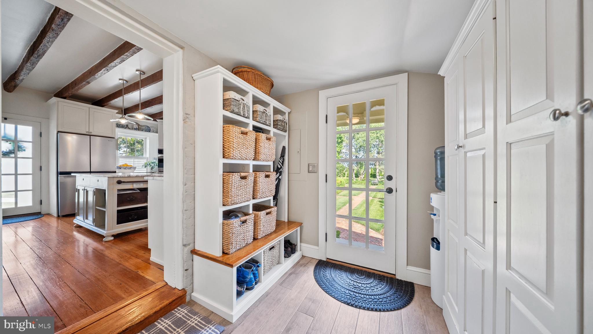 CENTREVILLE - Residential