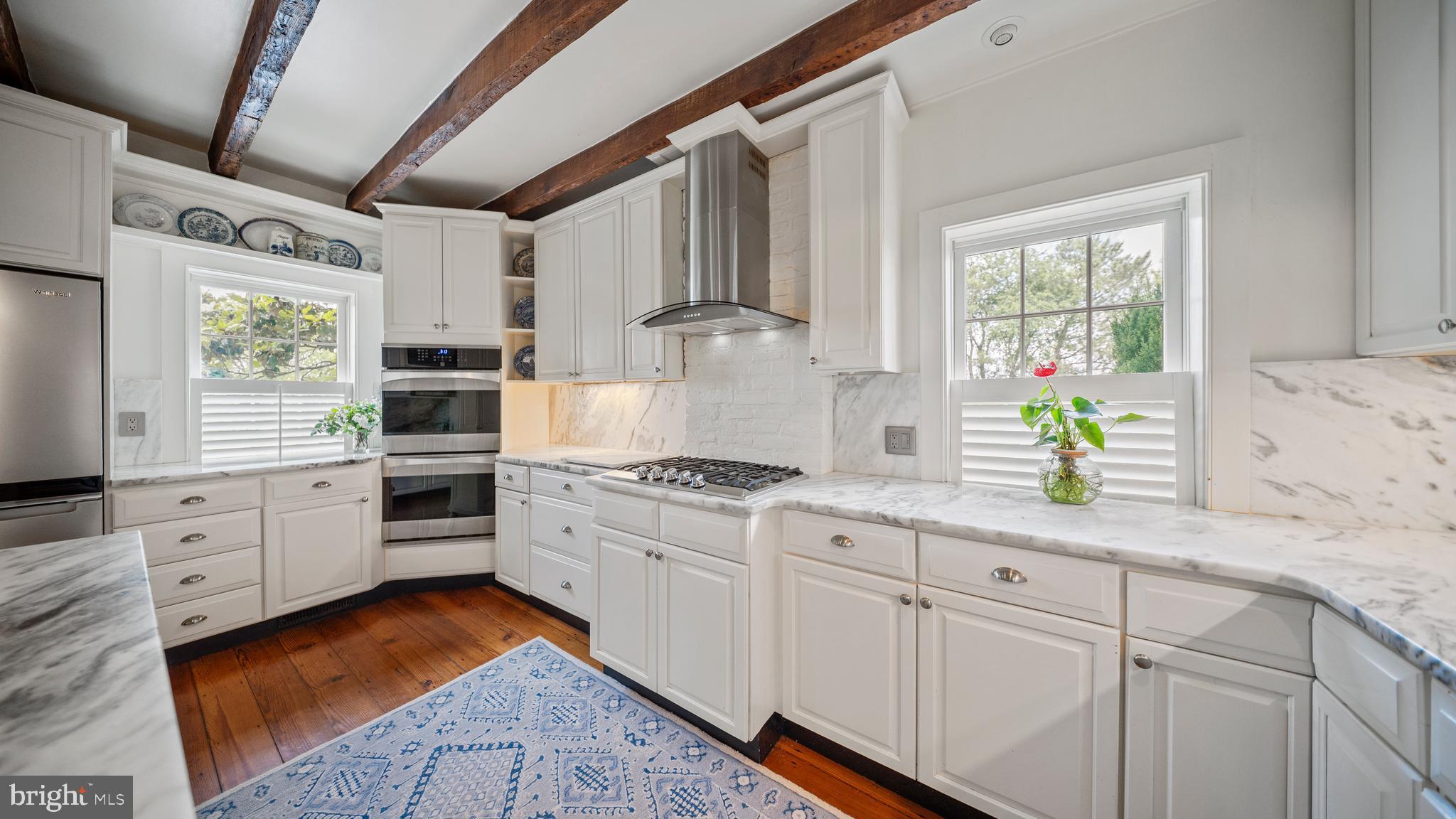 CENTREVILLE - Residential