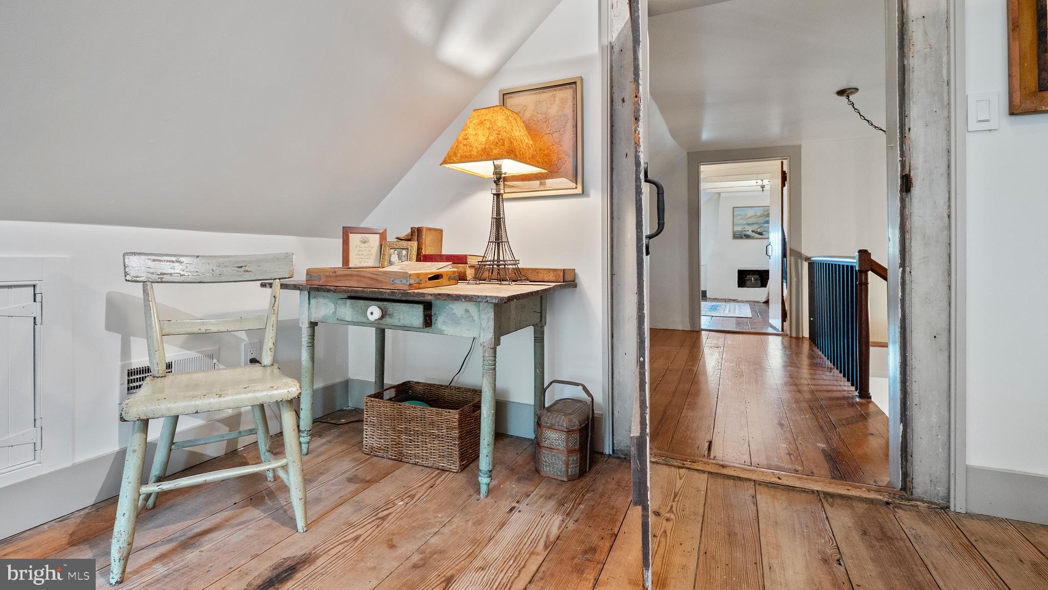 CENTREVILLE - Residential