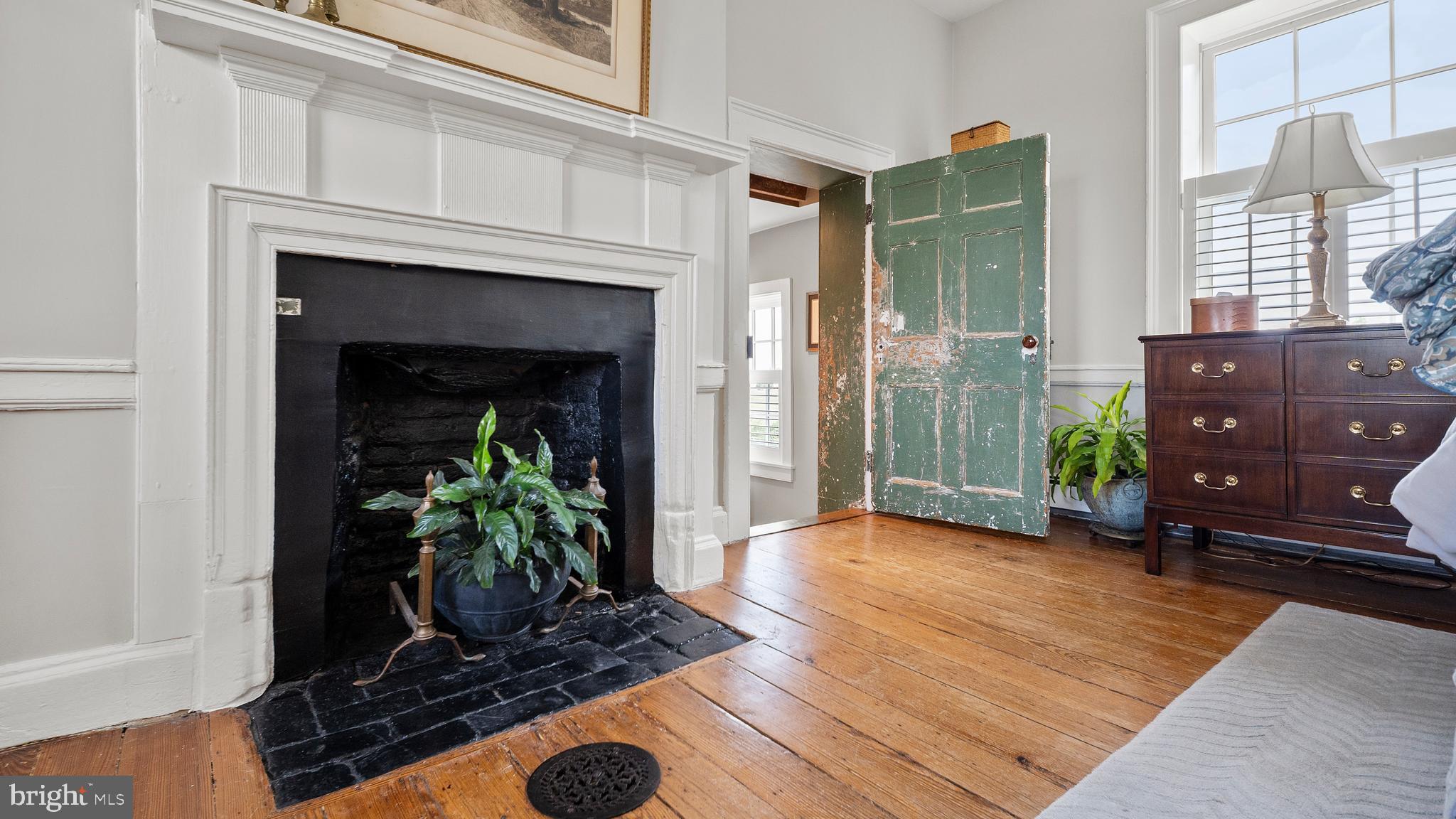 CENTREVILLE - Residential