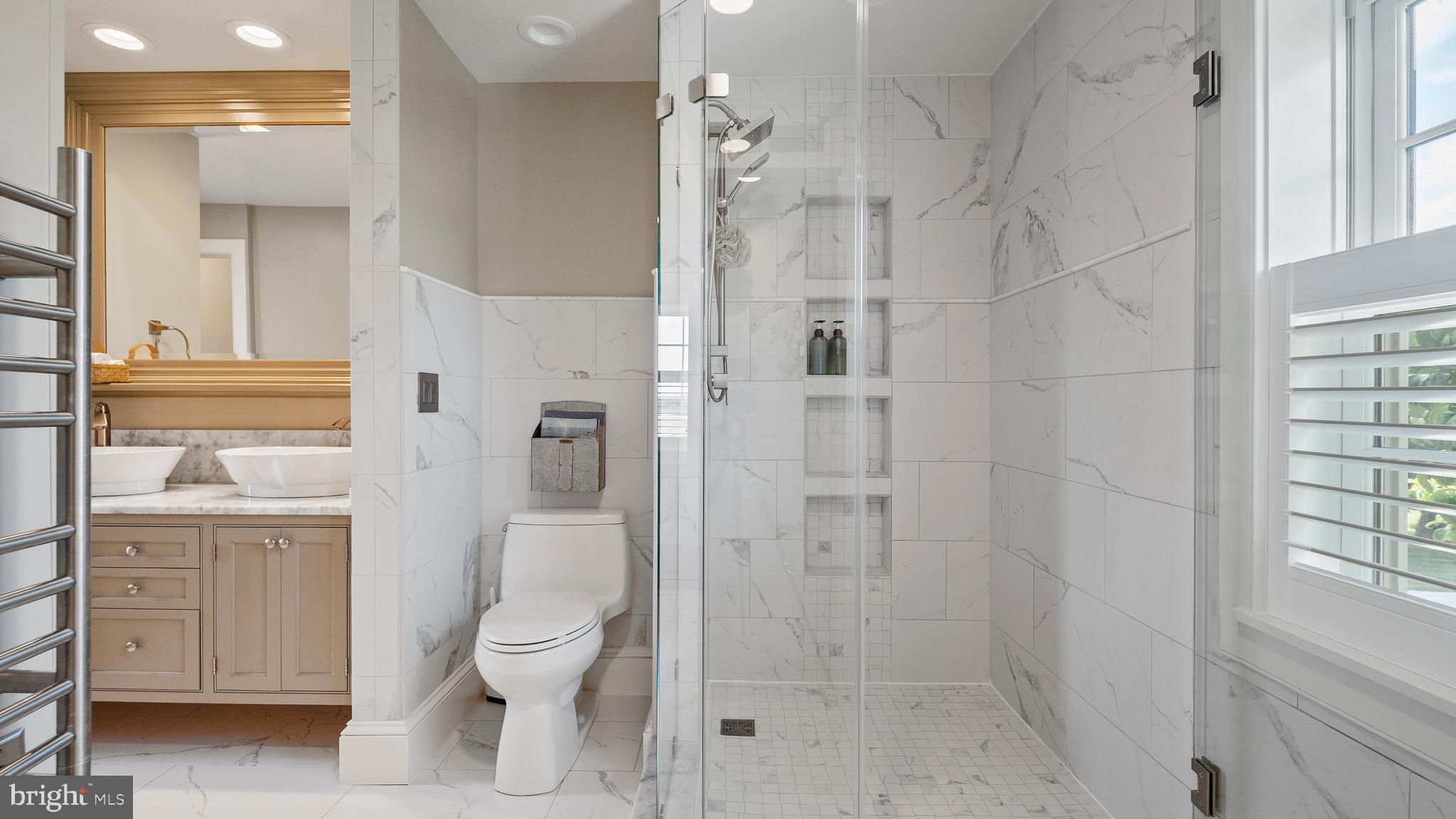 CENTREVILLE - Residential