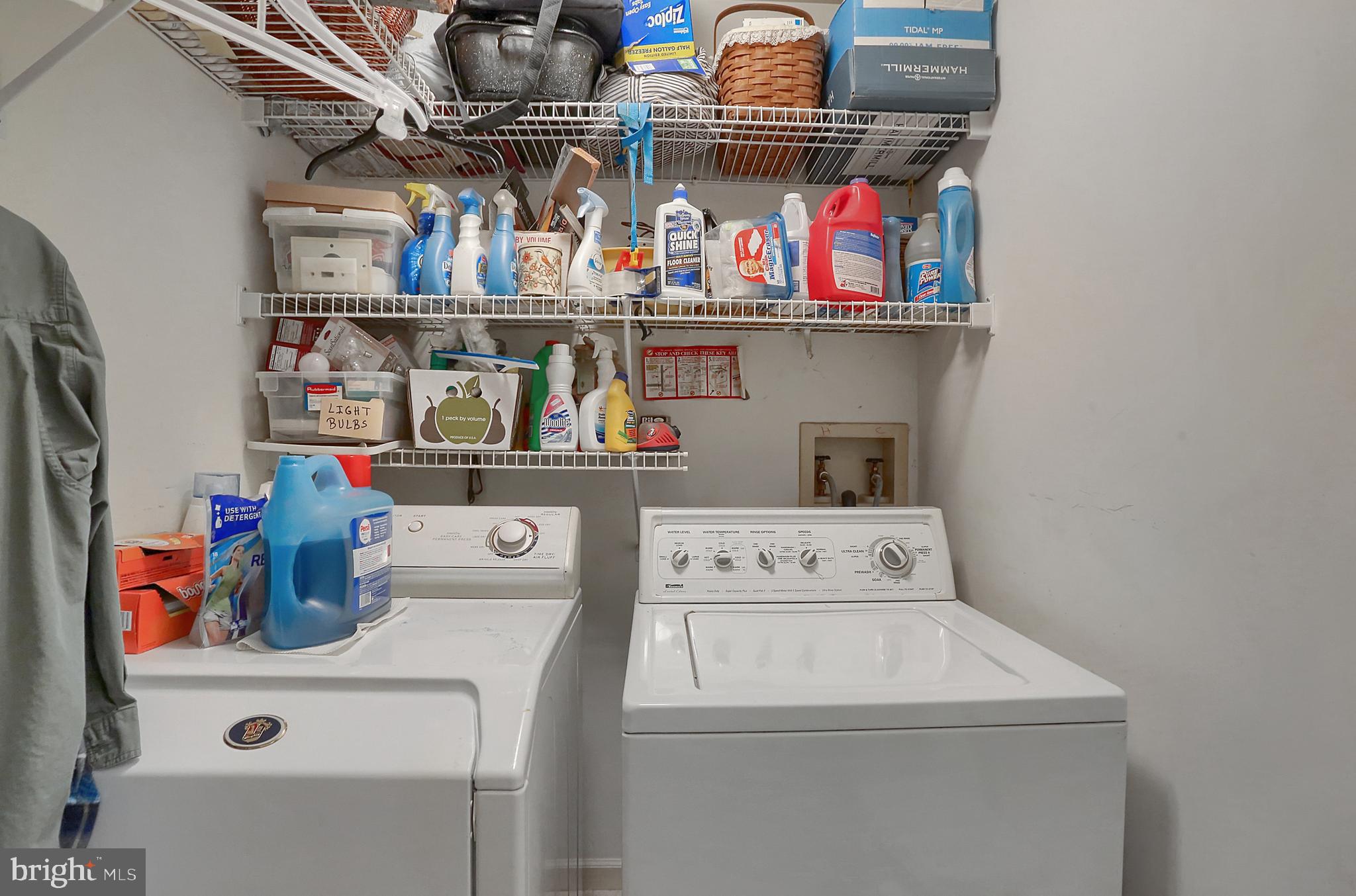 FAIRWAY HILLS - Residential