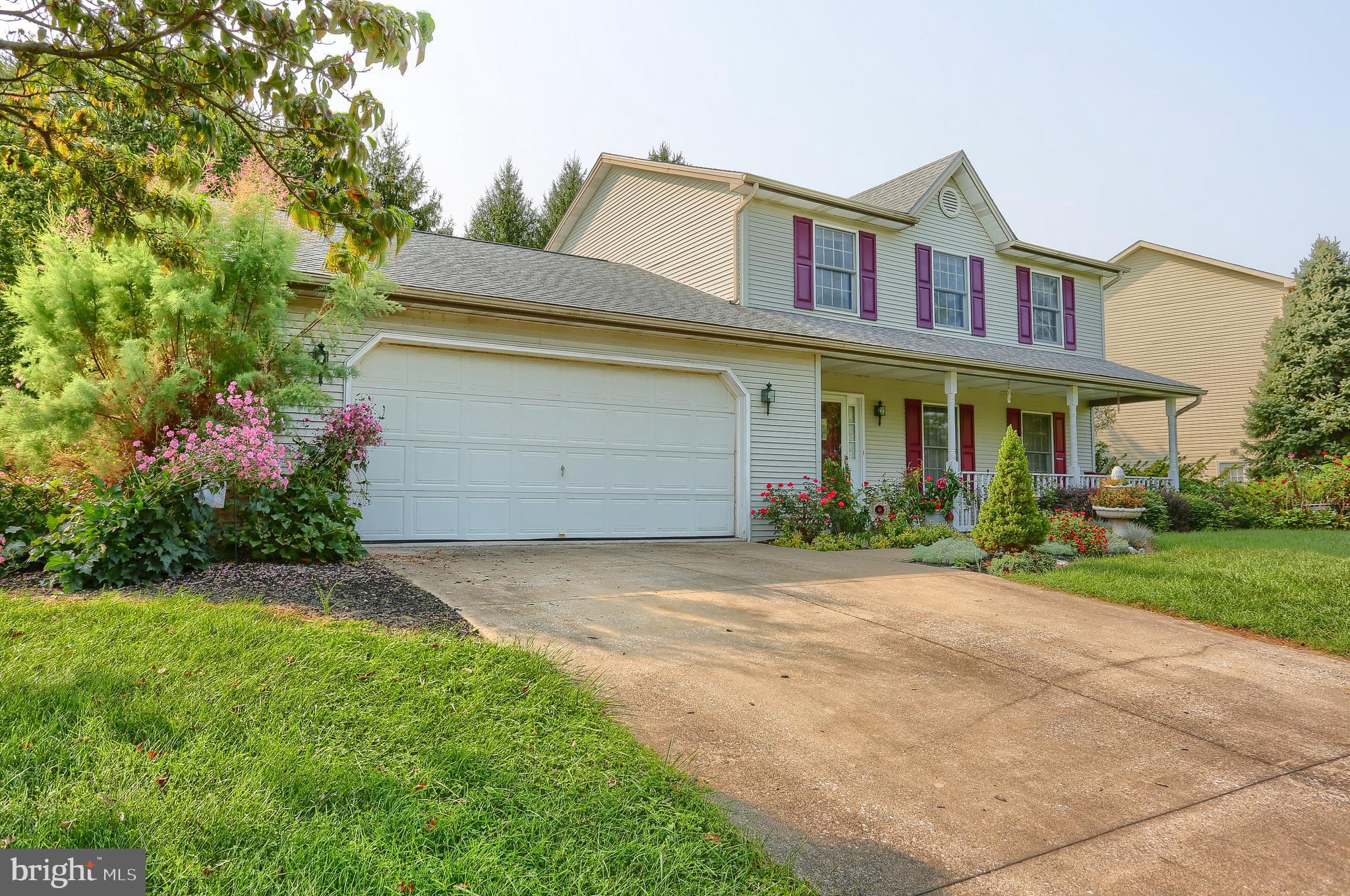 FAIRWAY HILLS - Residential