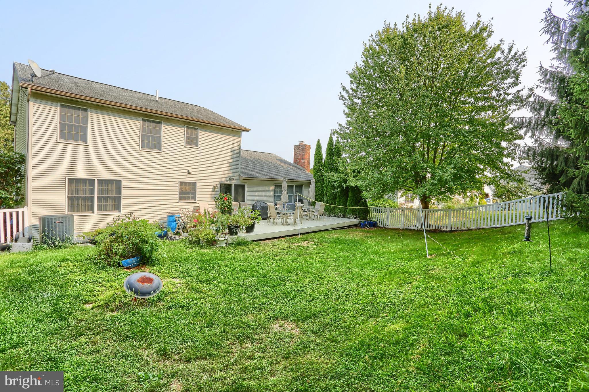 FAIRWAY HILLS - Residential