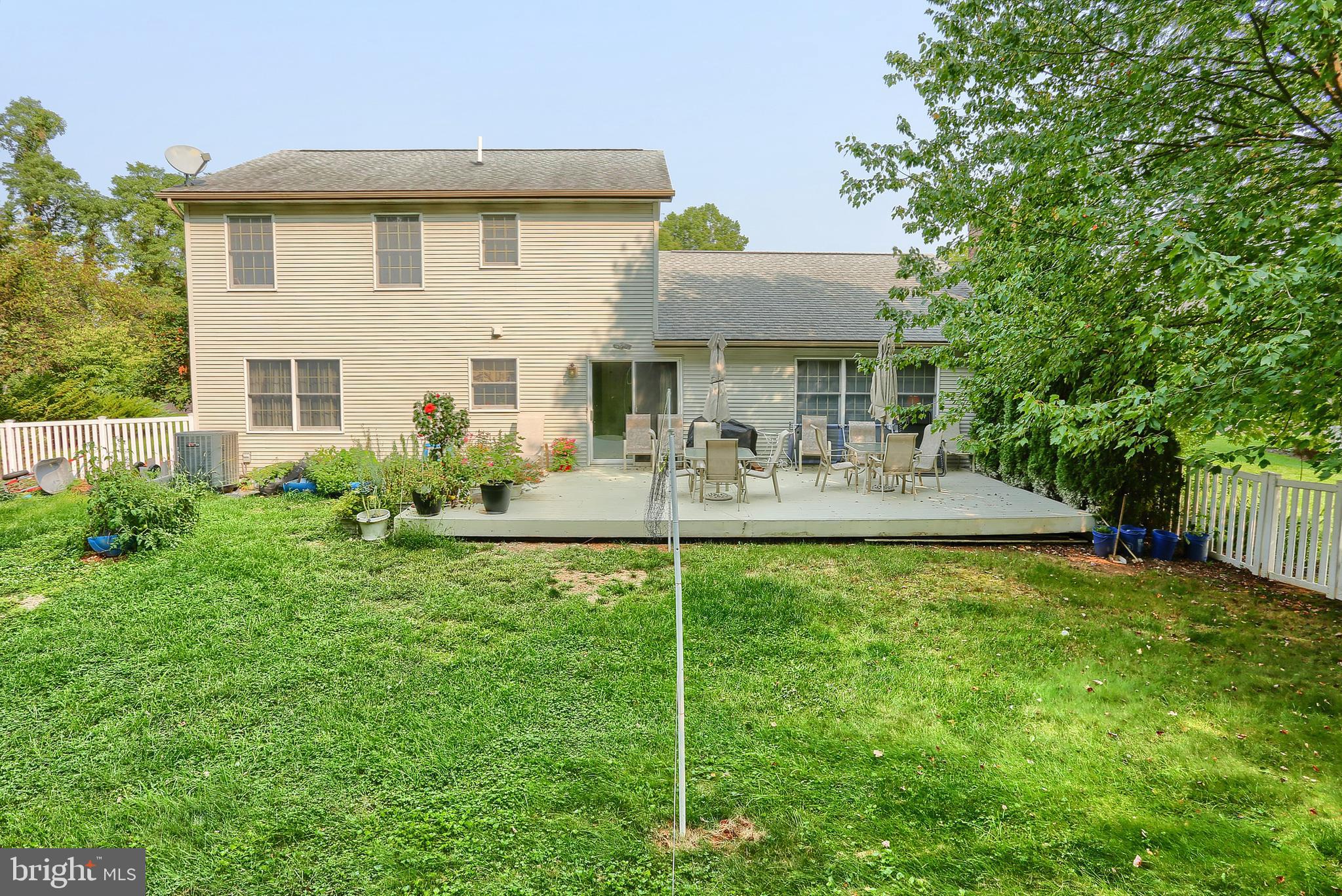 FAIRWAY HILLS - Residential