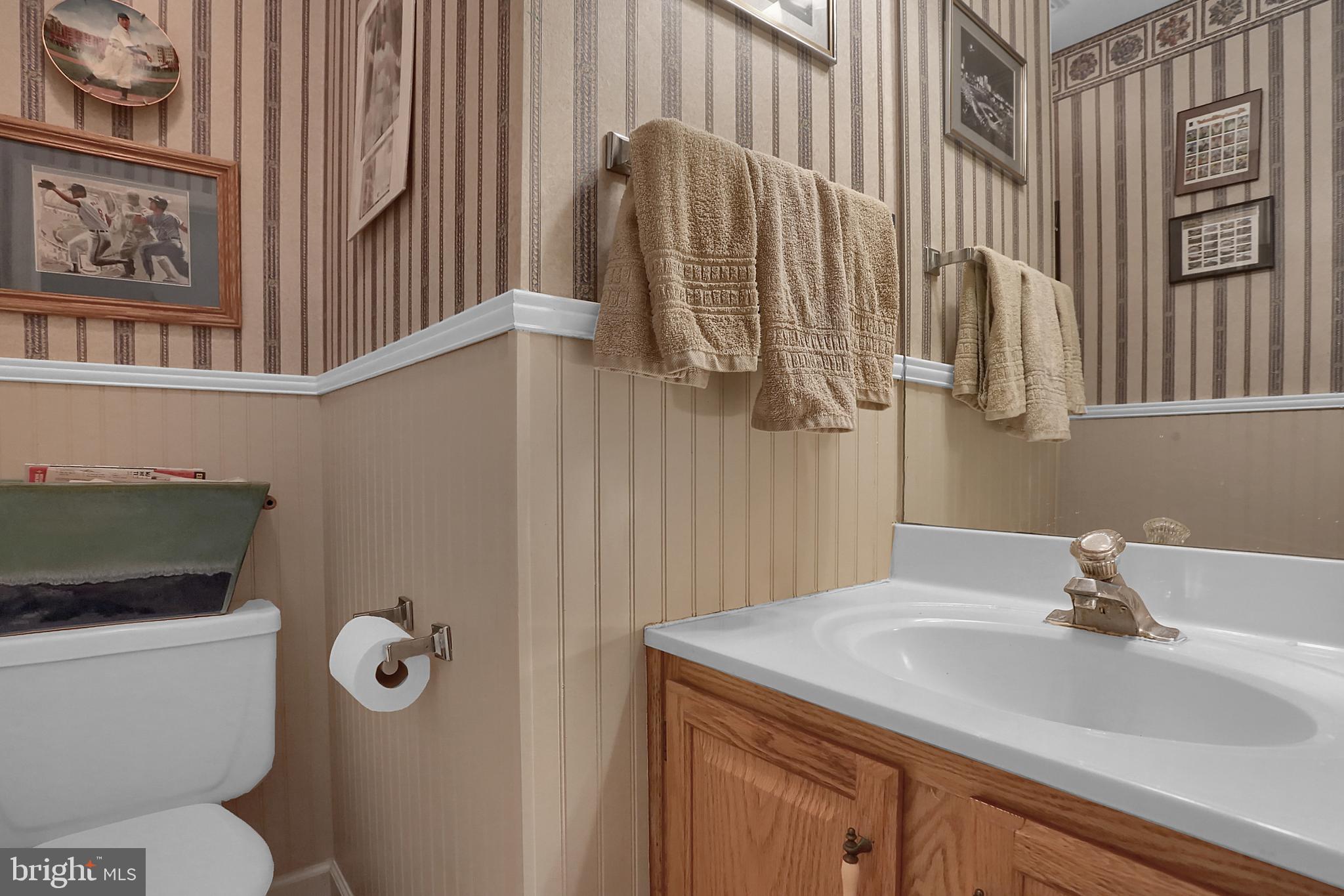 FAIRWAY HILLS - Residential