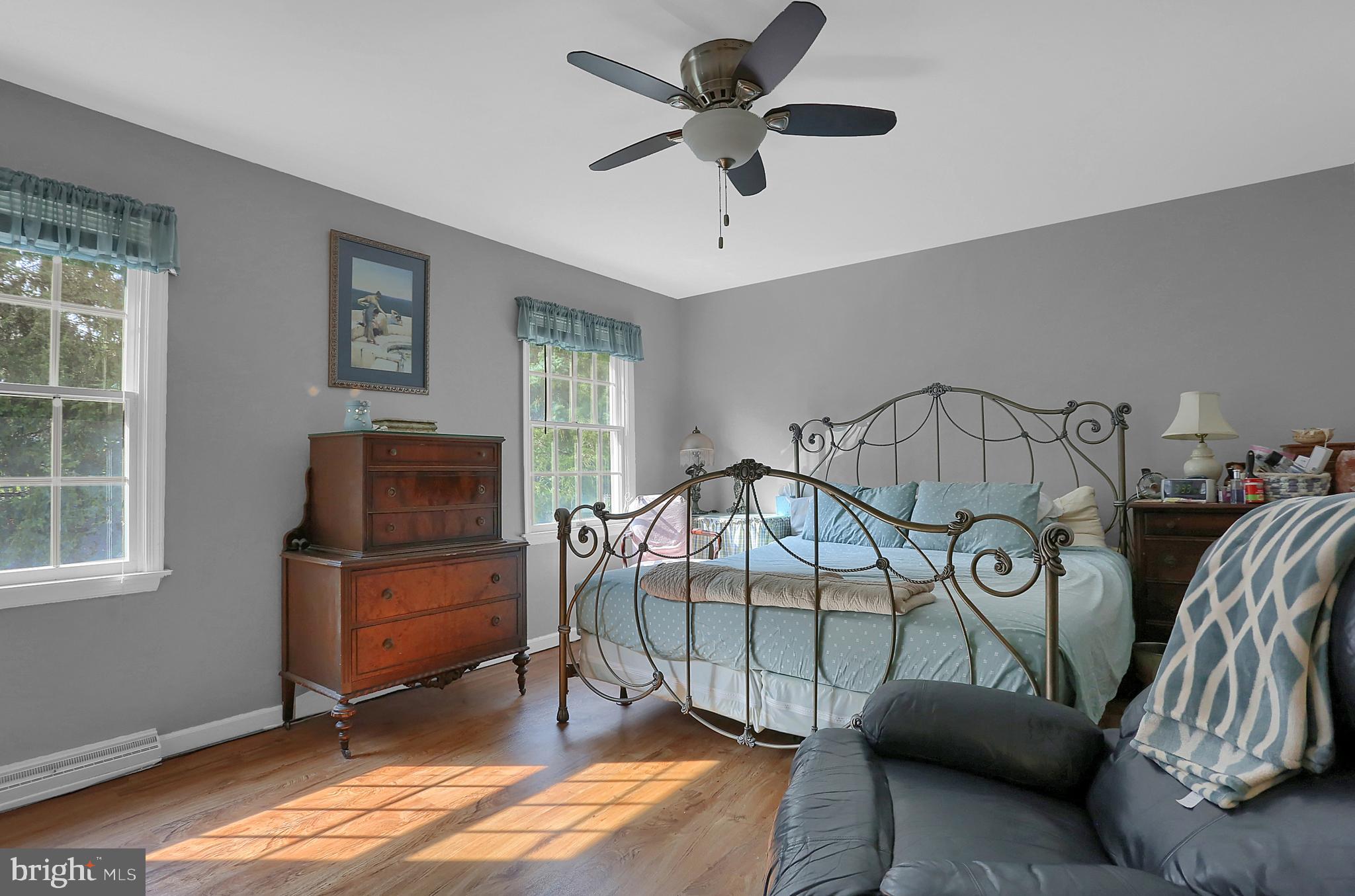 FAIRWAY HILLS - Residential