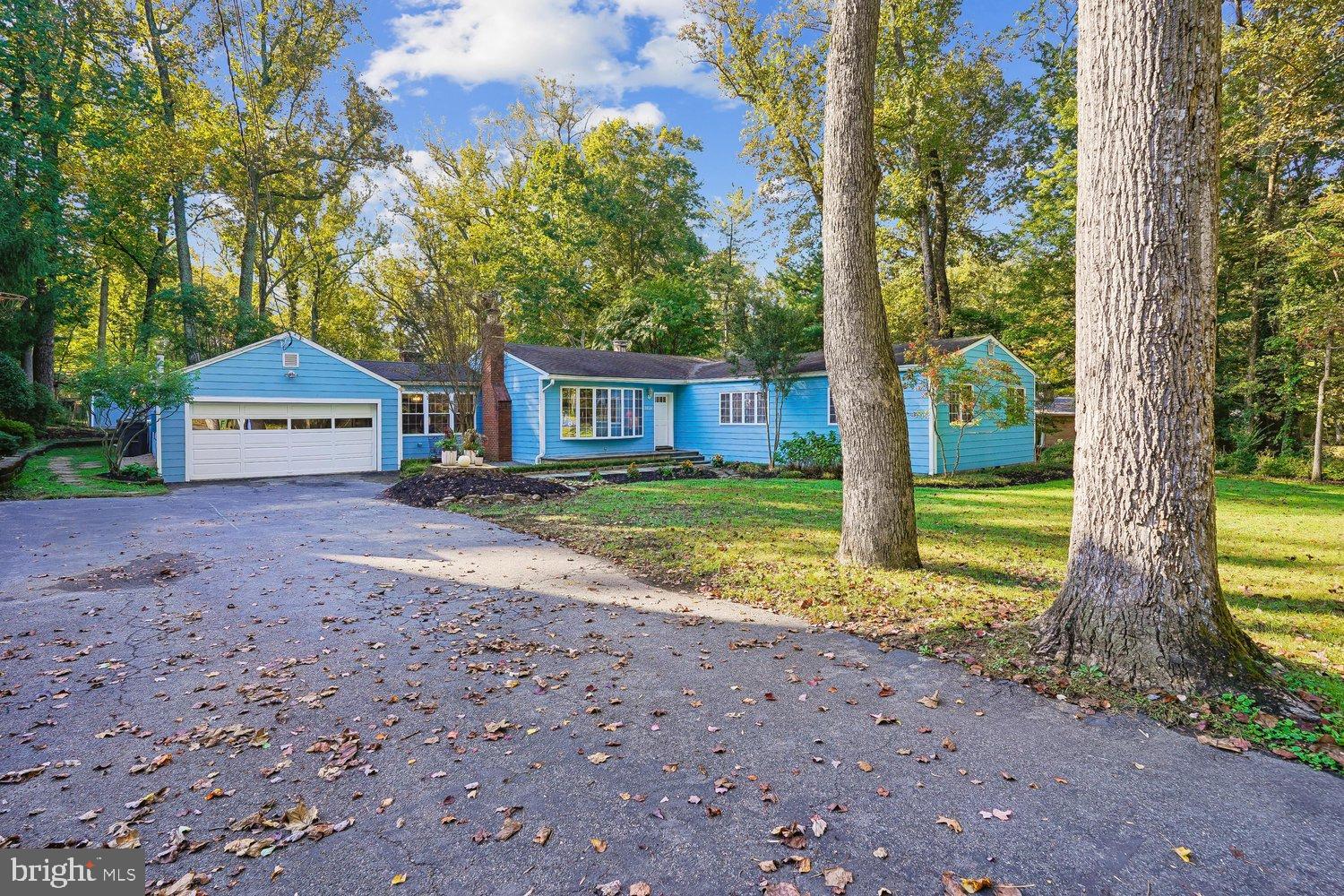 9804 CLOVER LANE