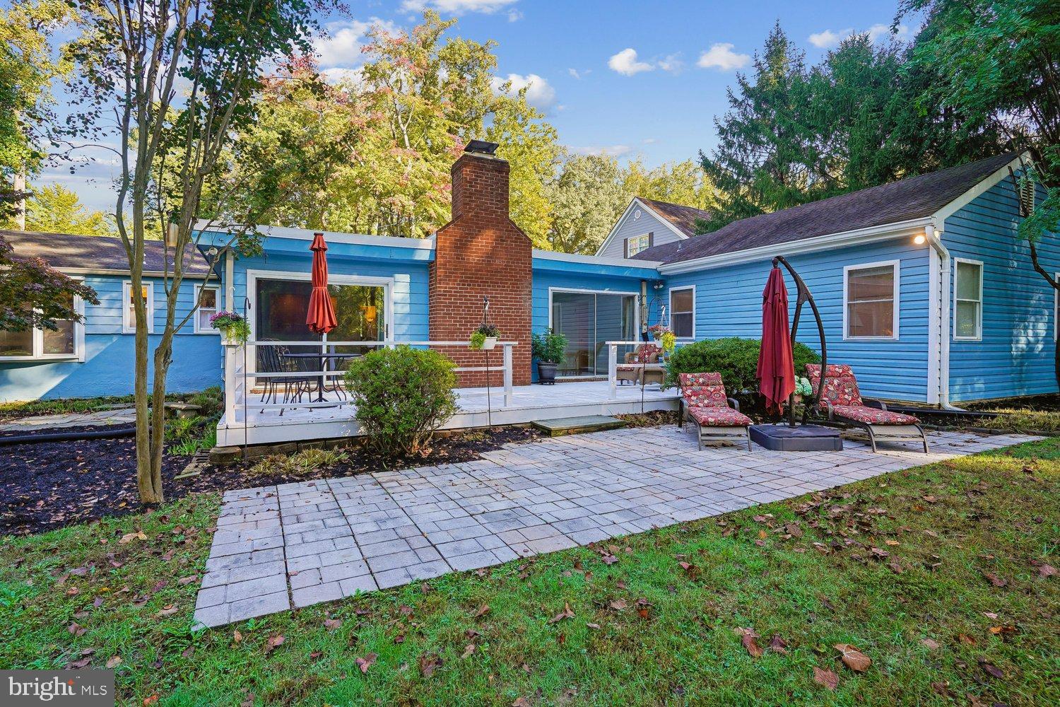 9804 CLOVER LANE
