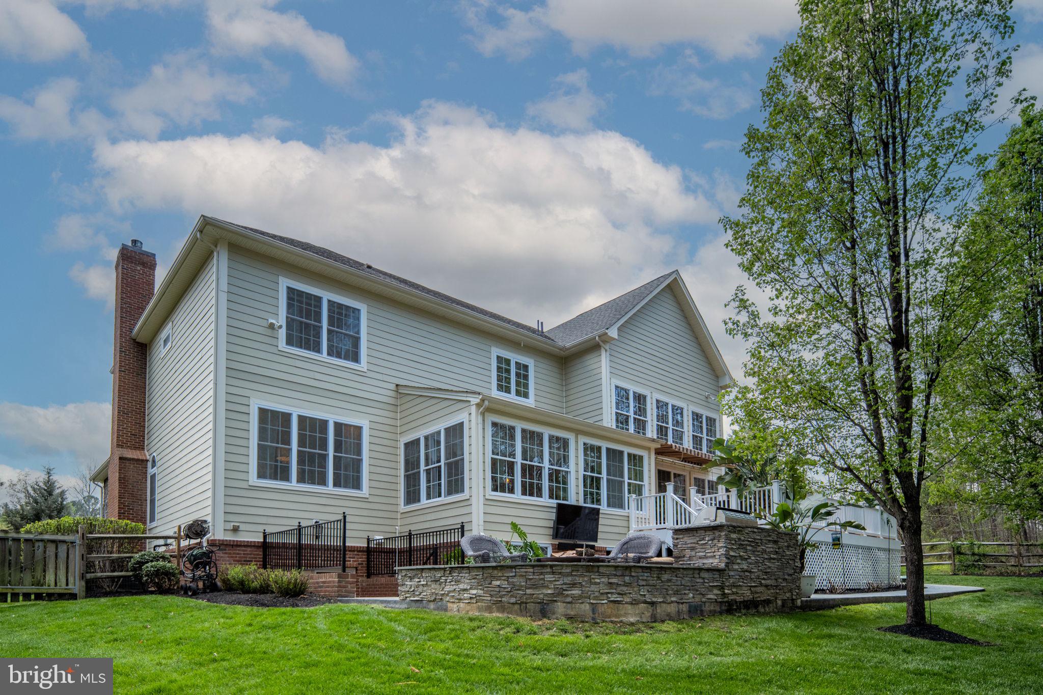 FAWN LAKE - Residential