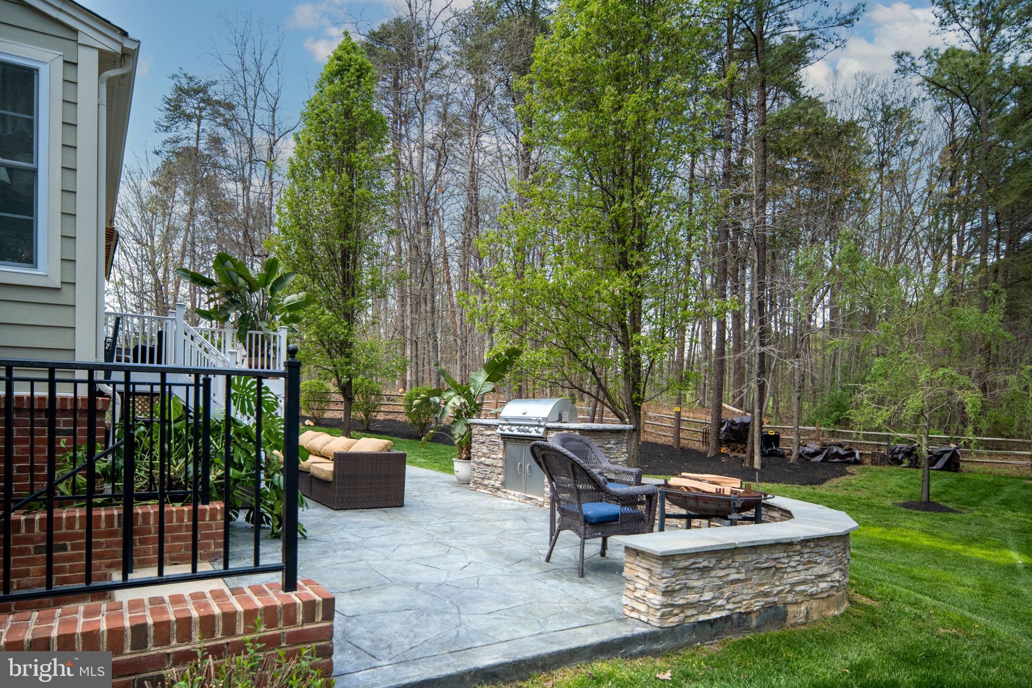 FAWN LAKE - Residential