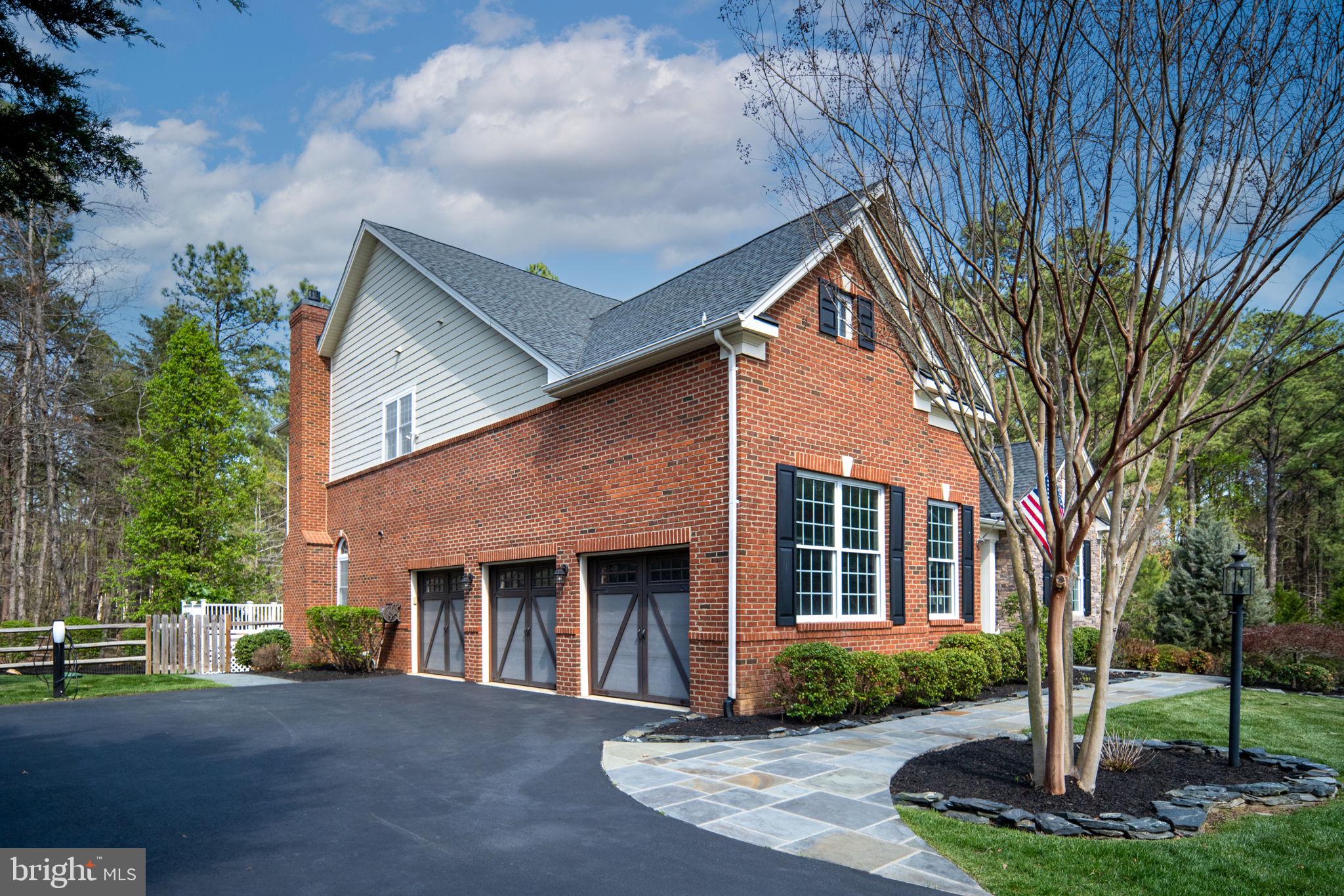 FAWN LAKE - Residential