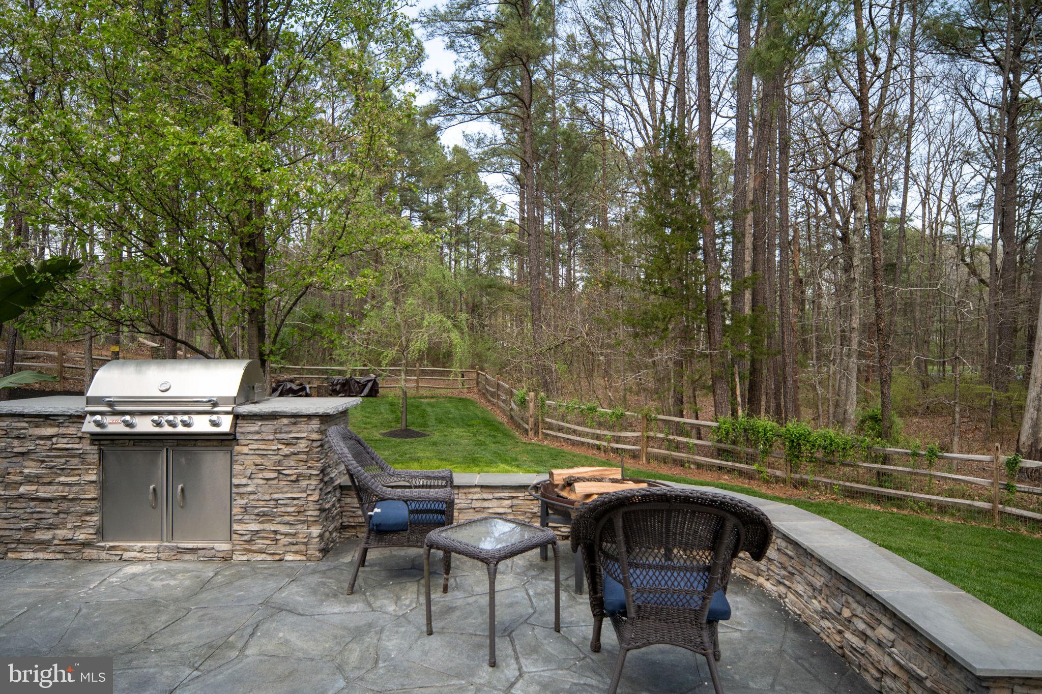 FAWN LAKE - Residential