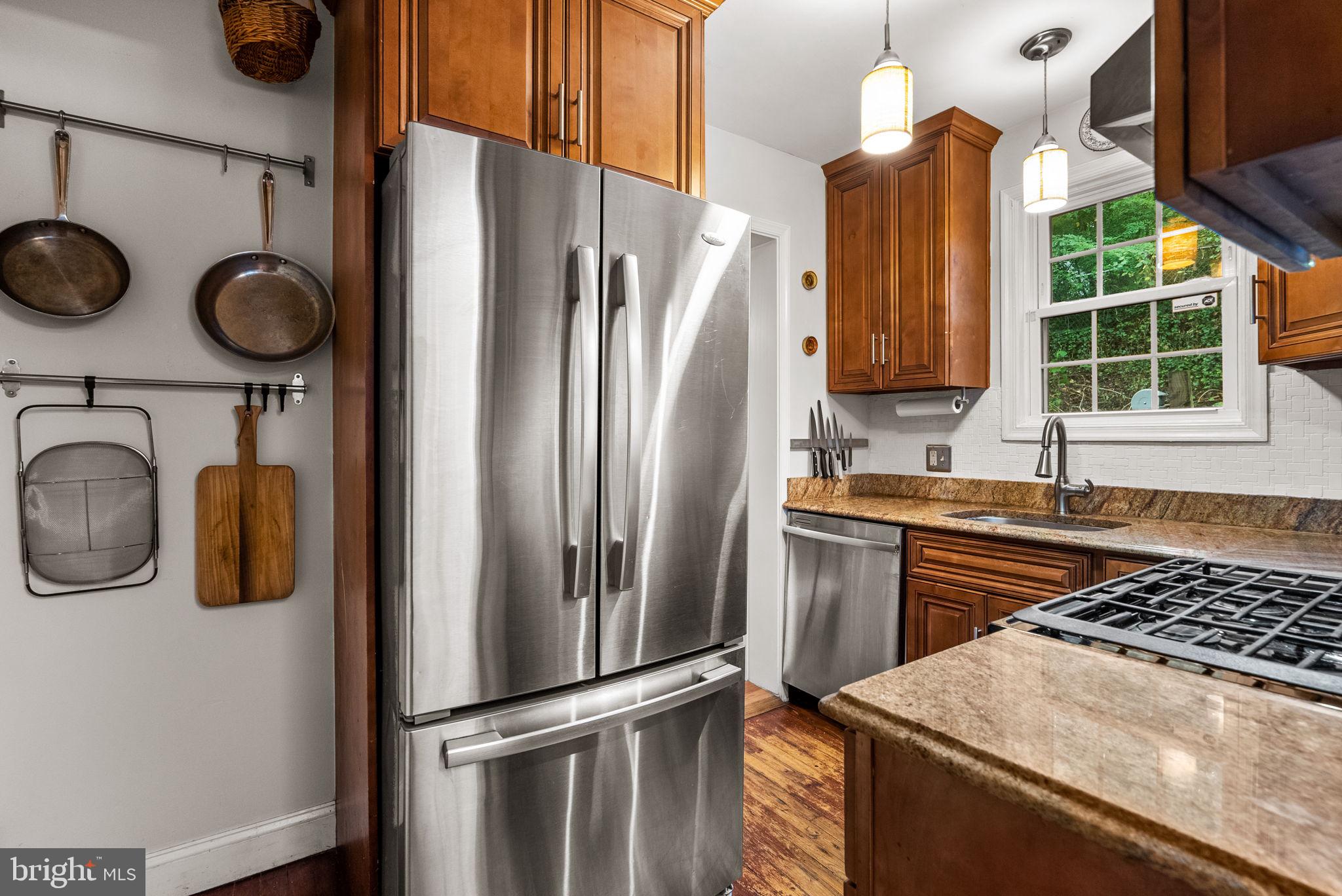 MT RAINIER - Residential