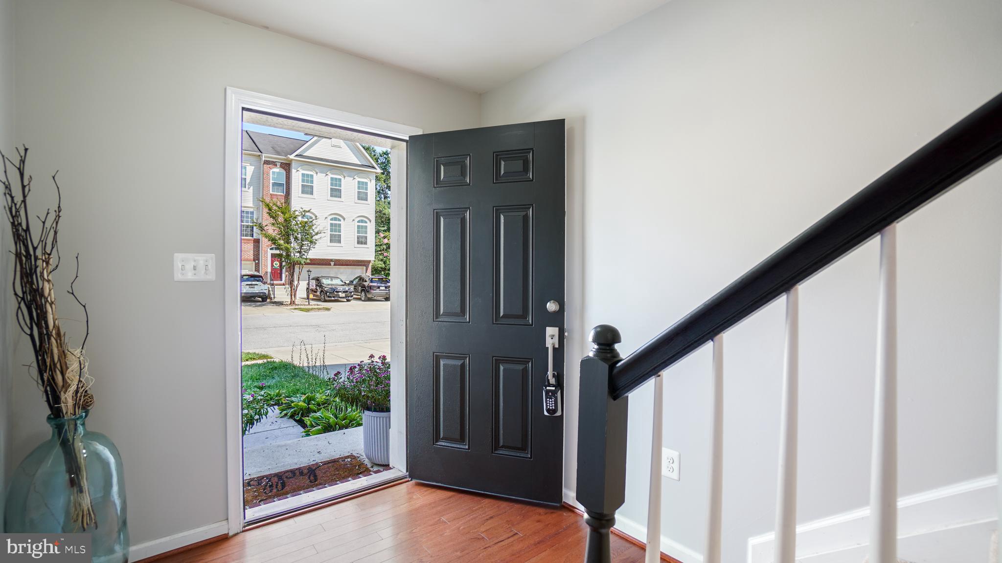 7004 DANNFIELD COURT