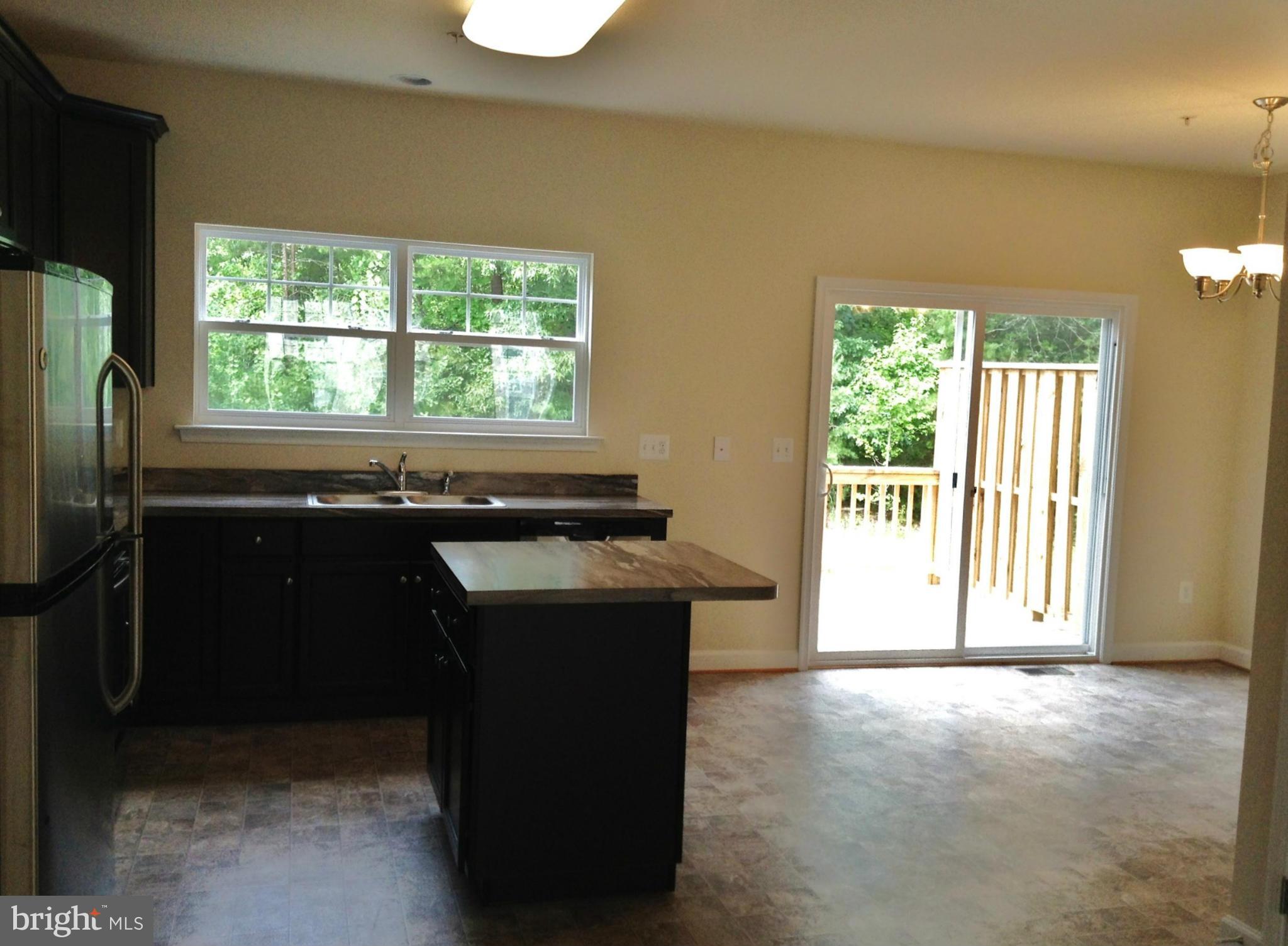 OAK TREE LANDING - Residential