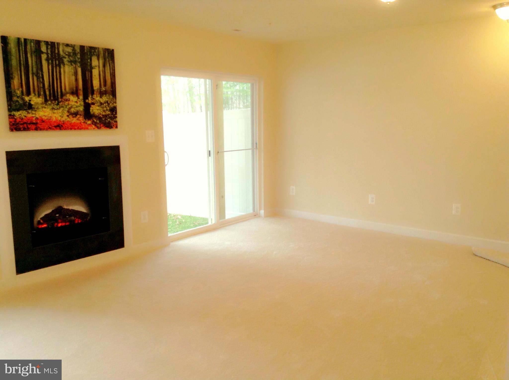 OAK TREE LANDING - Residential