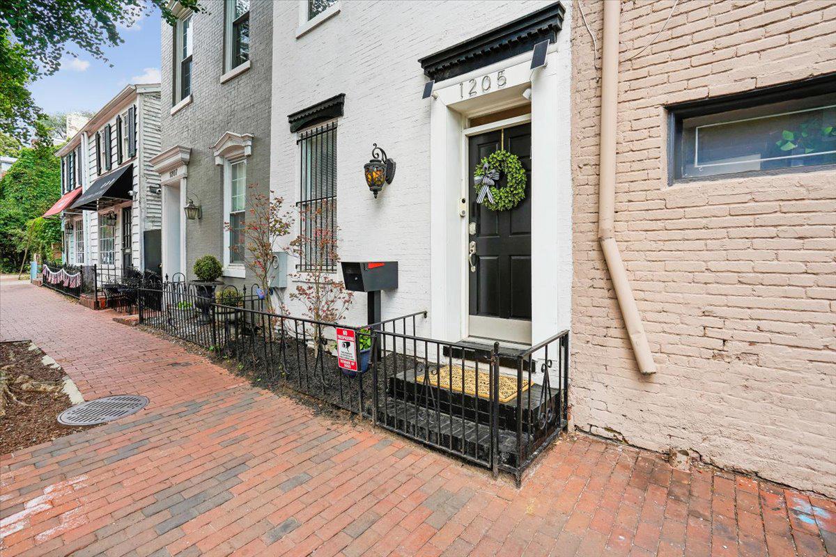1205 POTOMAC STREET NW