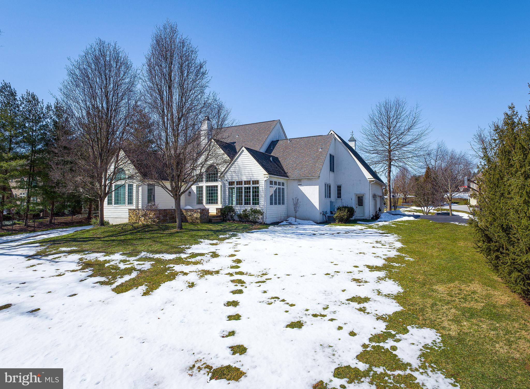 WHITEGATE - Residential