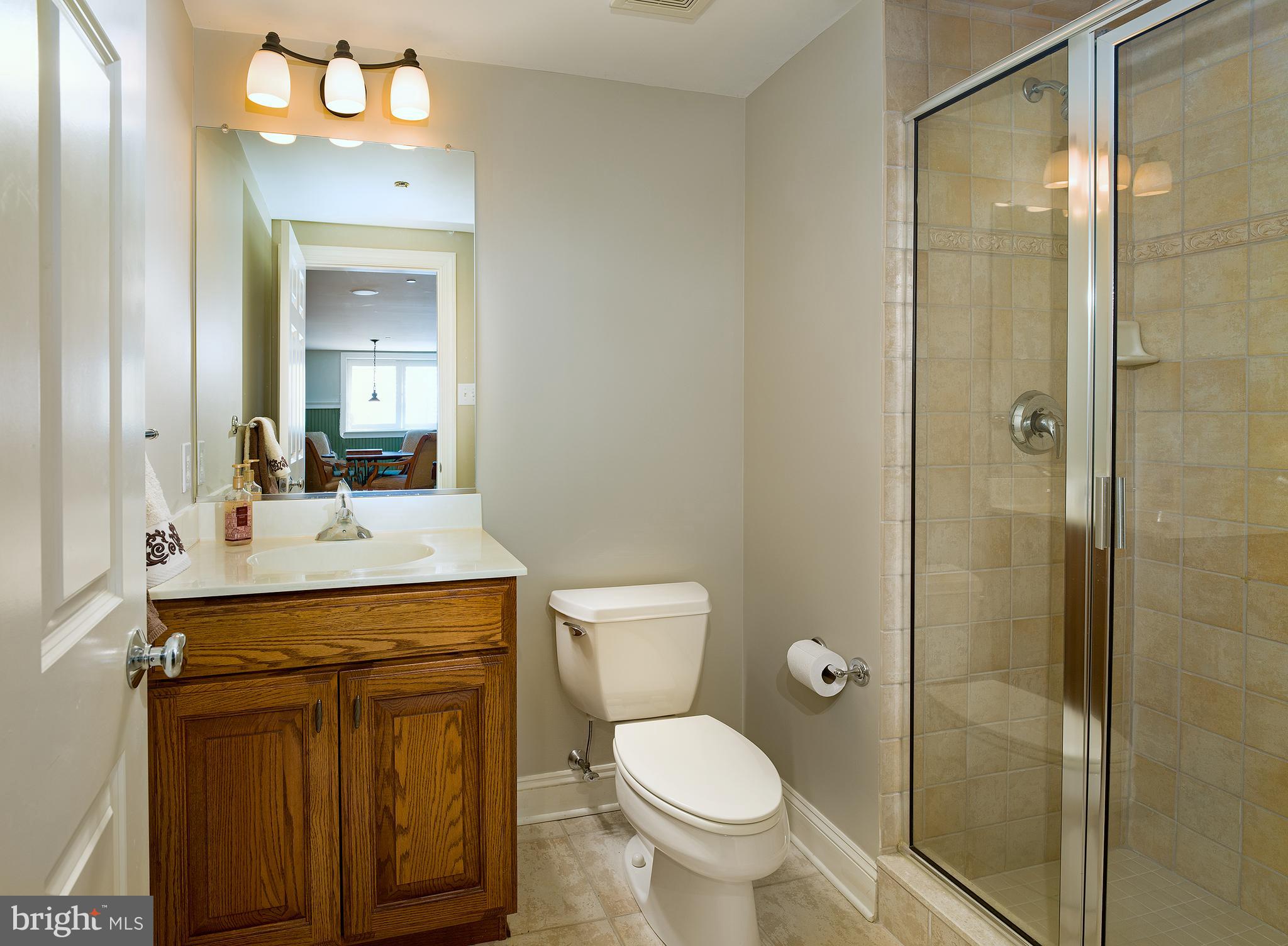 WHITEGATE - Residential