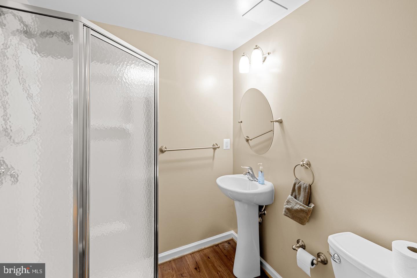 DANIEL'S MILL OVERLOOK - Residential Lease